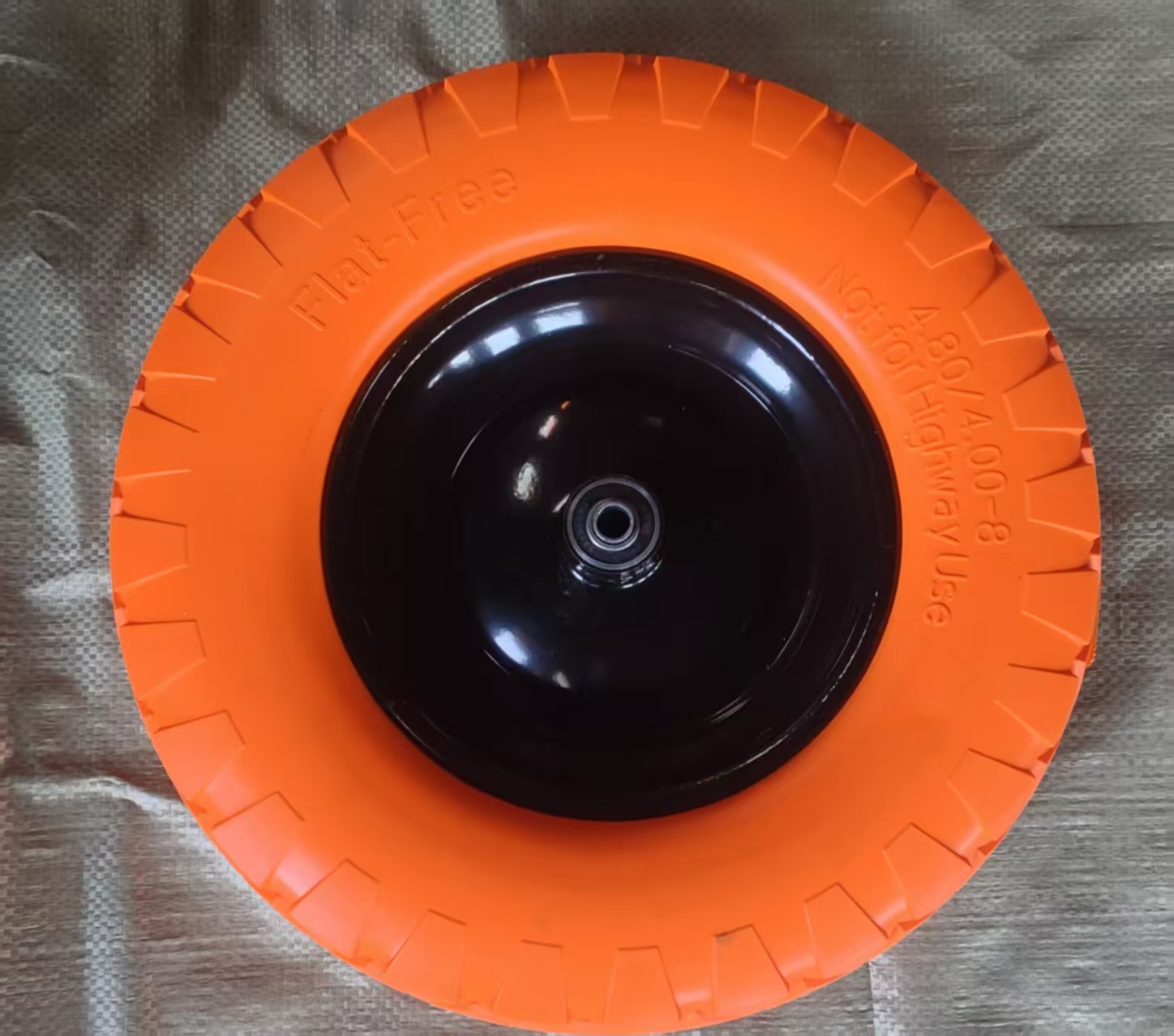 QINGDAO AODANOKE INTERNATIONAL TRADE CO.,LTD – arandela metálica 4
