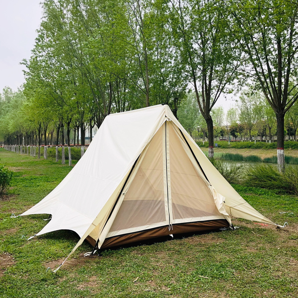 Northern Style Waterproof Glamping Luxury Cotton Canvas Tent Large Outdoor Camping Resort Tent
