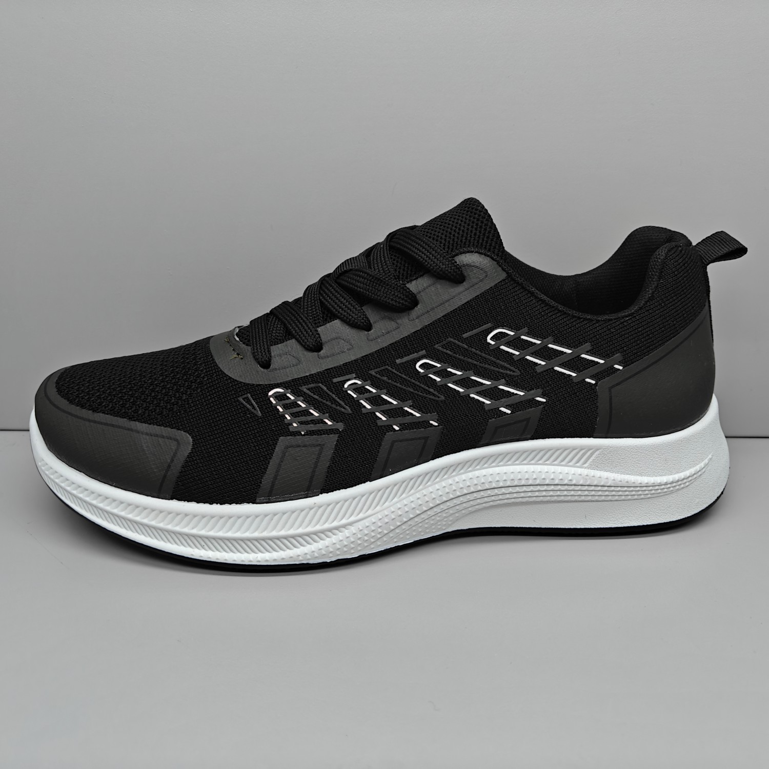 Qingdao Kuanzhan Industry & Trade Co., Ltd. – ropa deportiva 4