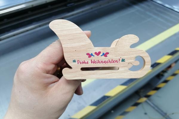 wood chrismas sled