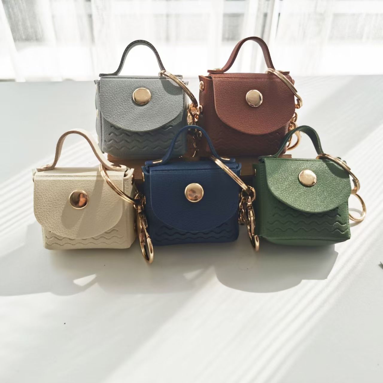 Mini bag leather wavy keychain