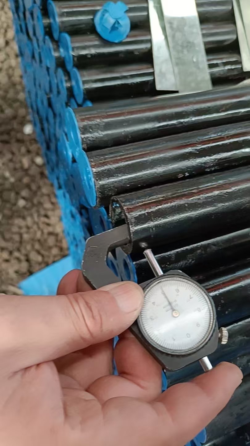 Seamless steel pipe