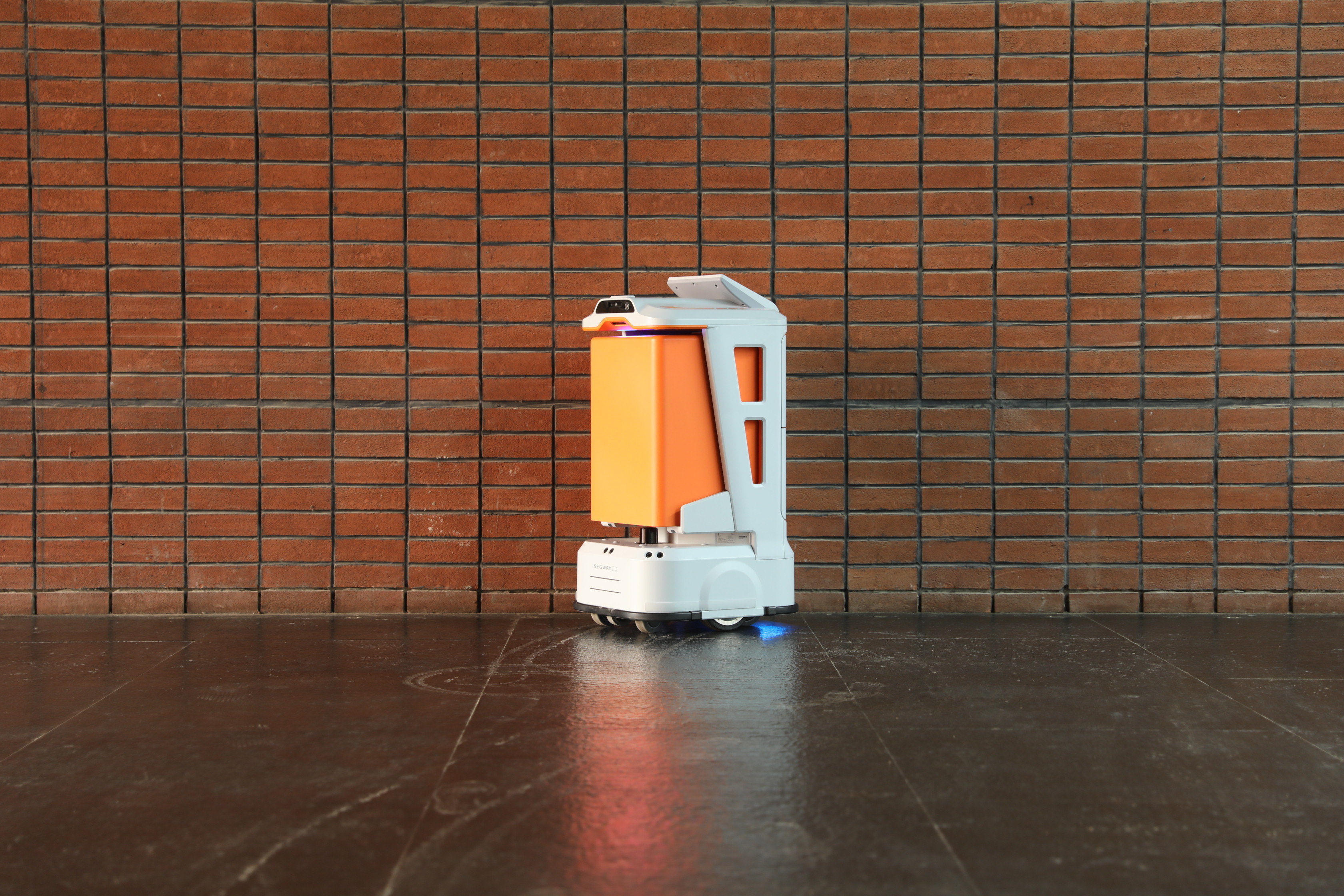 Segway Robotics – Robot Development Platforms and Software 1