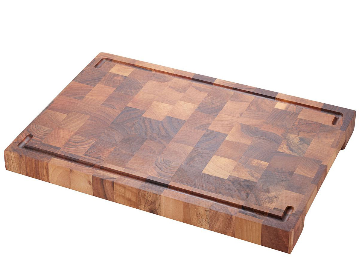 Wooden cutting board