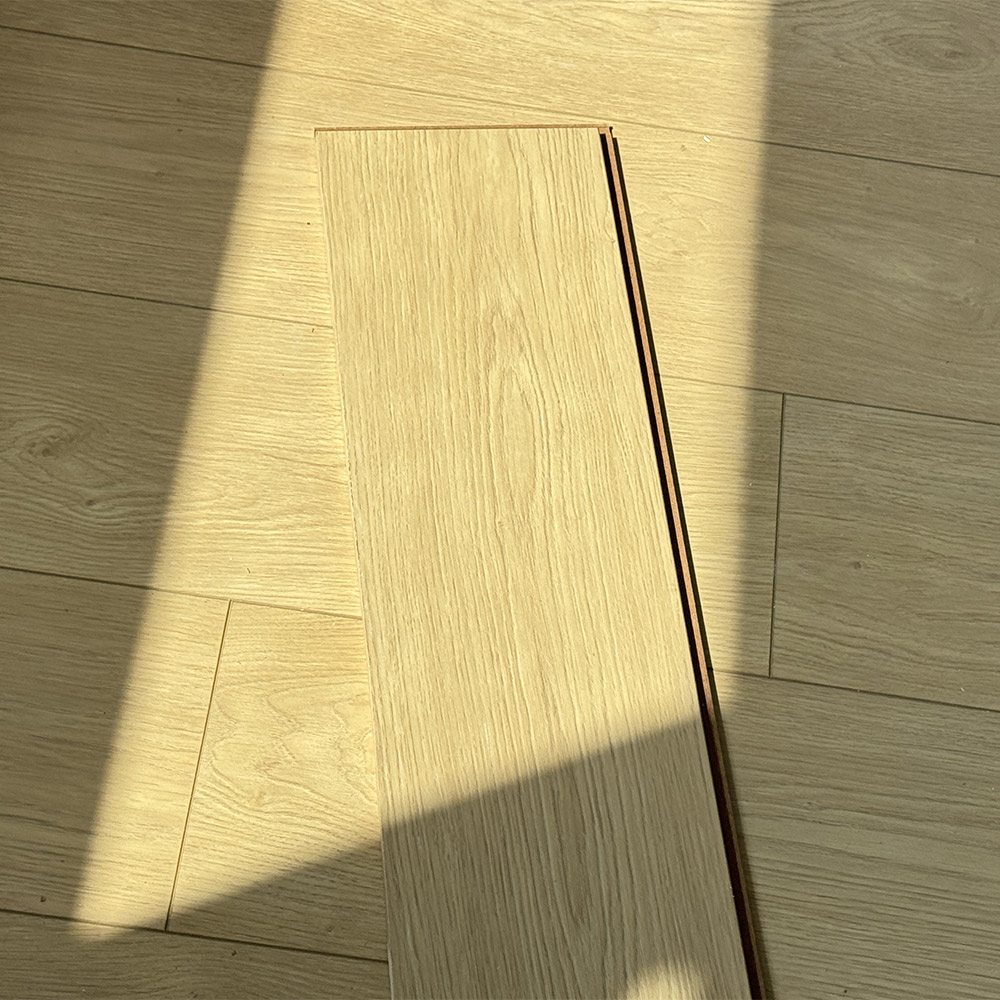 Floorcasa 12mm Embossed Laminate Flooring factory Sales High Gloss Laminate Flooring waterproof