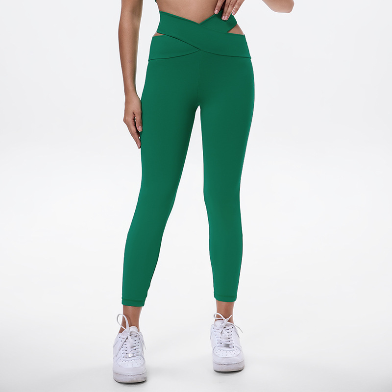 Cross hip nine quarter yoga pants