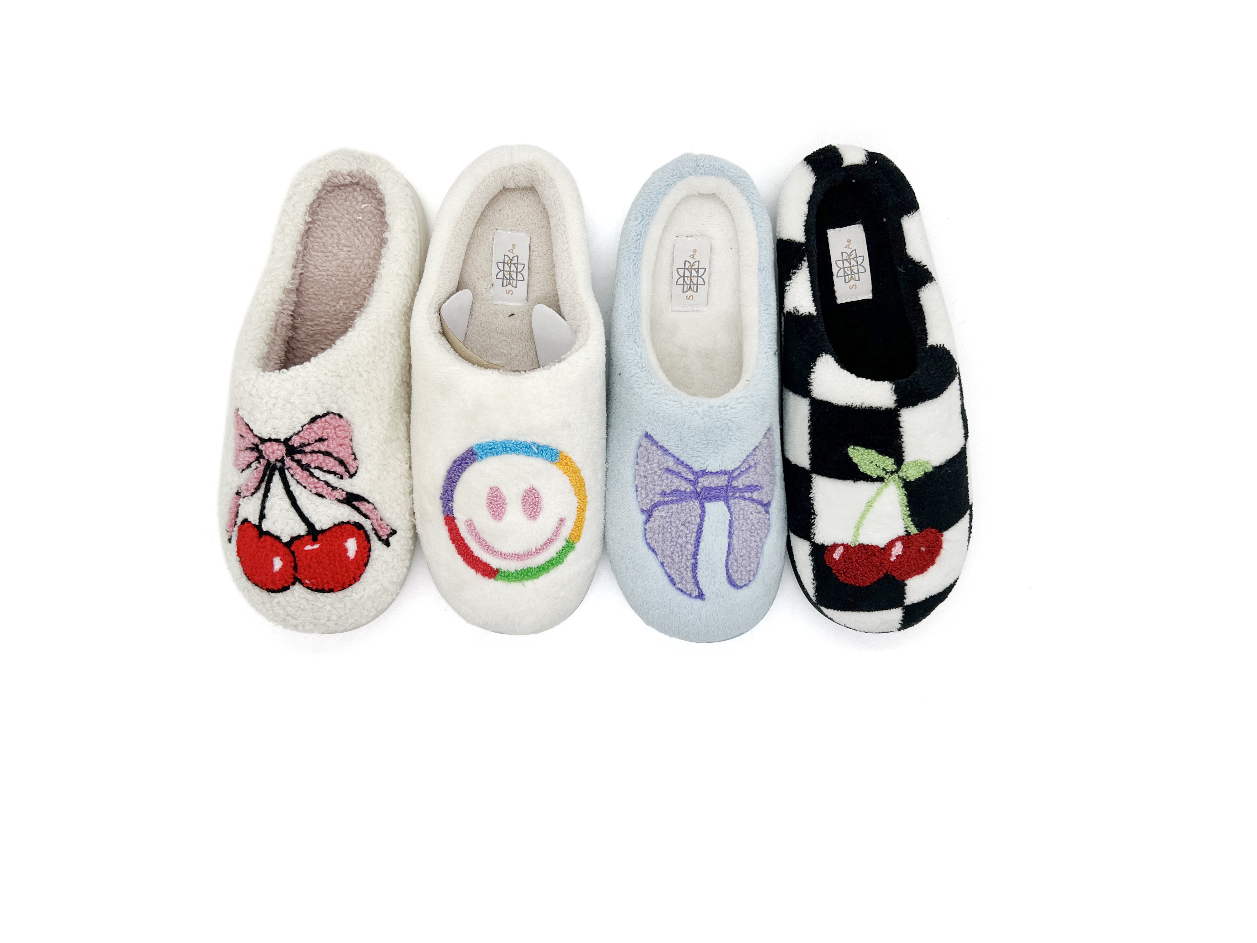 Embroidery slippers