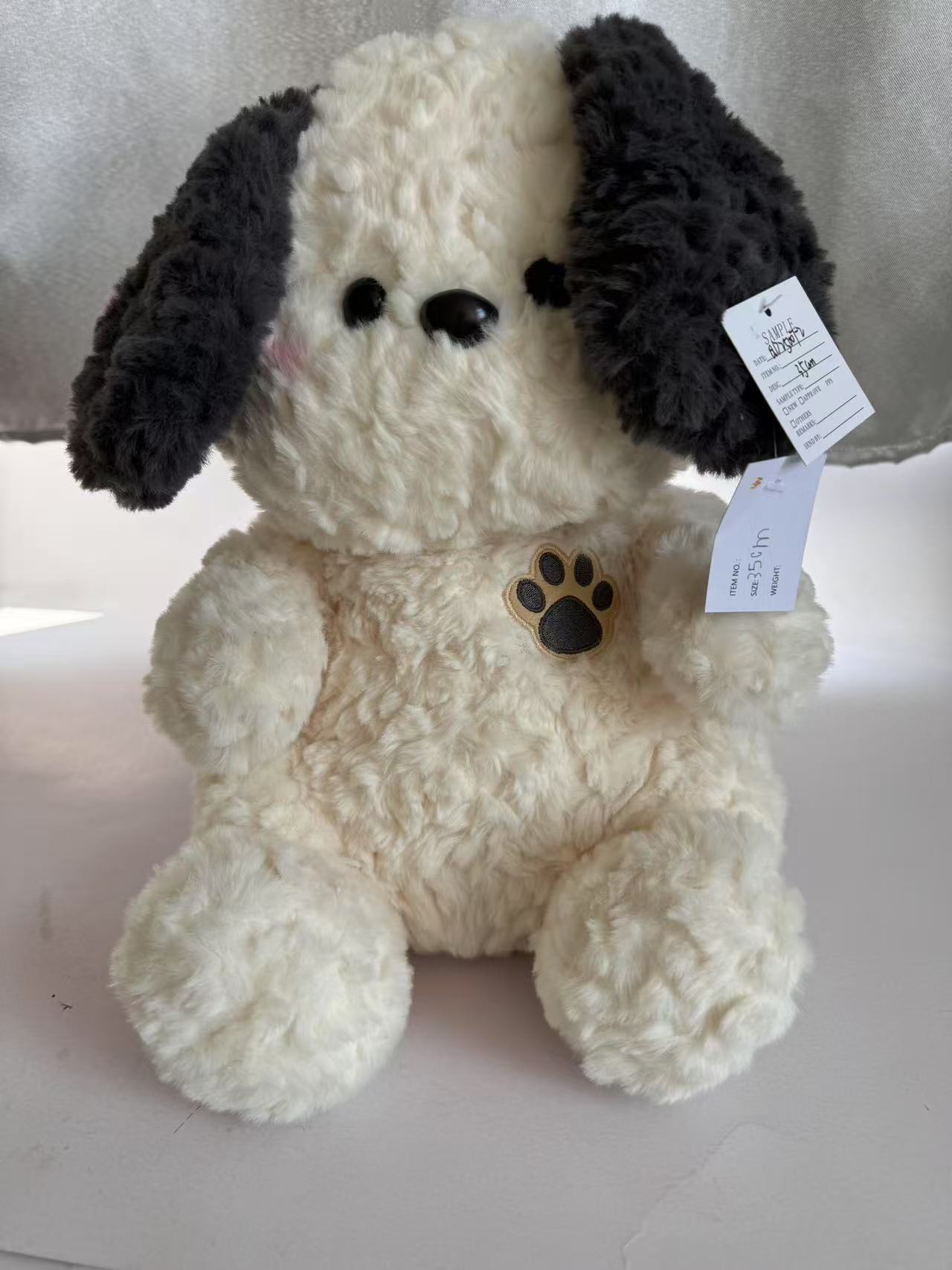 Dog，plush