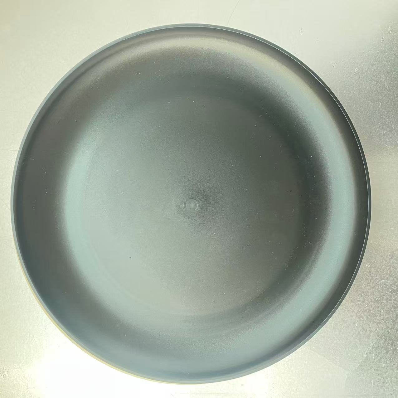Plastic plate
