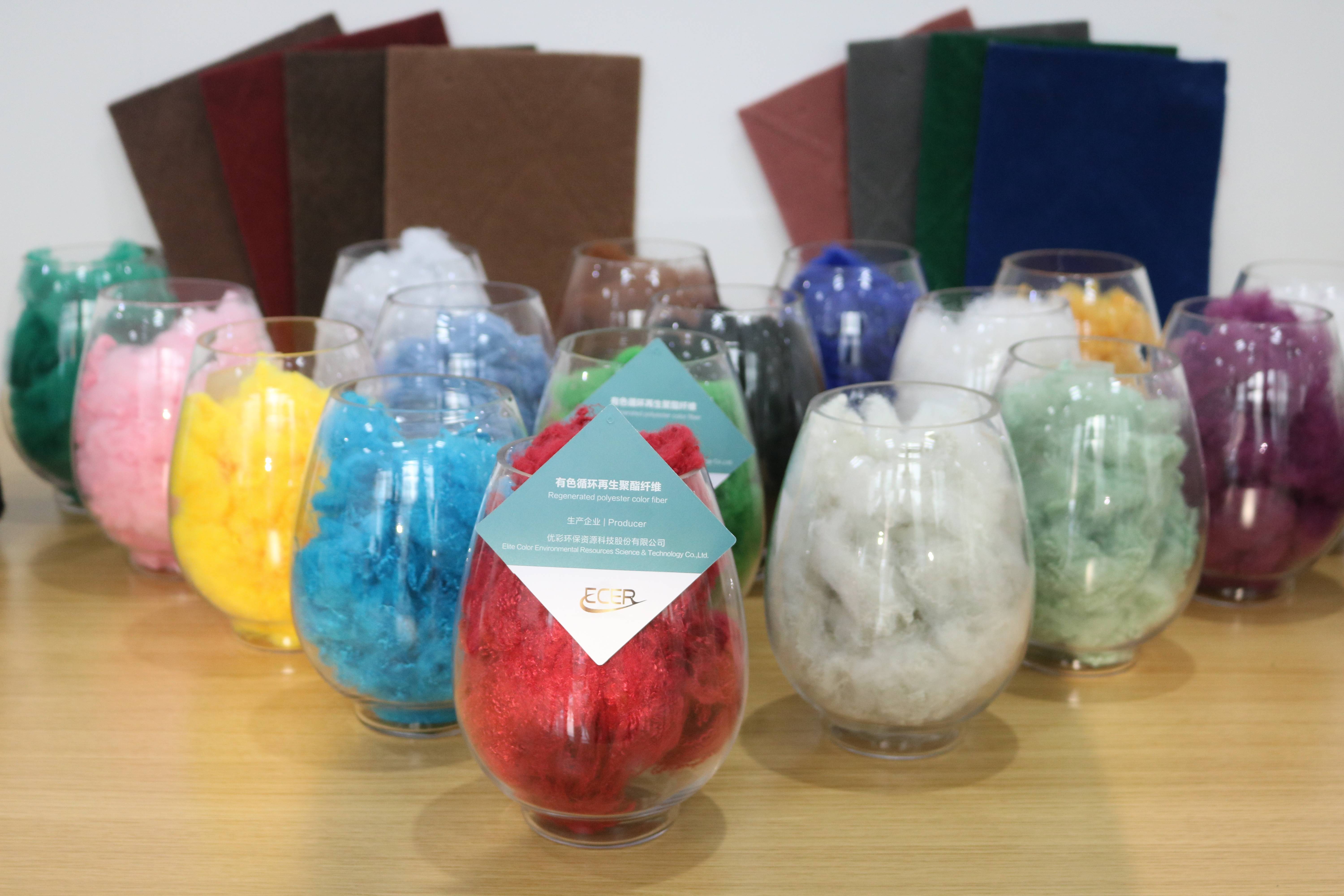 Low melting polyester staple fiber