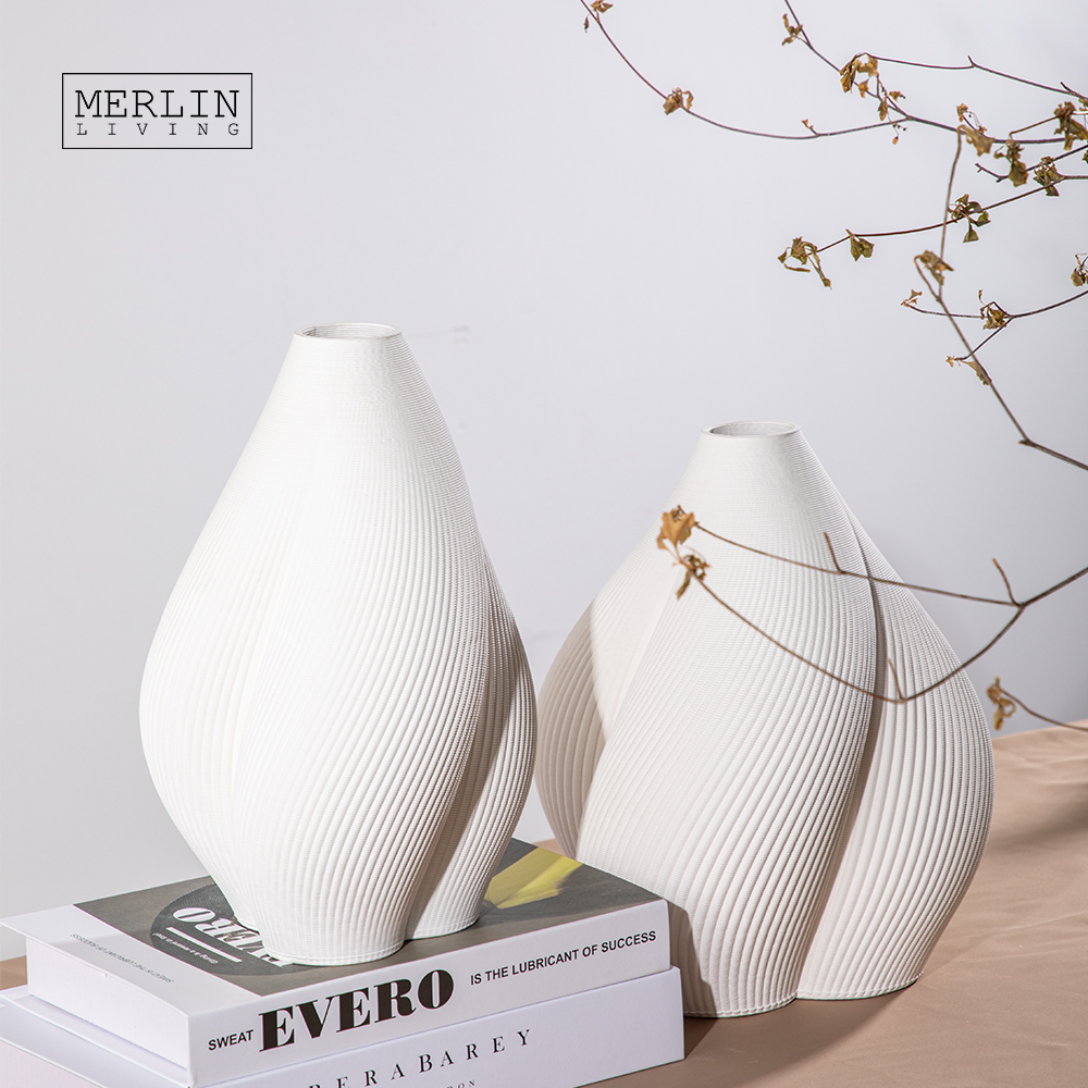 SHENZHEN MERLIN LIVING DECORATED WORD CO.,LTD – portarretrato 3