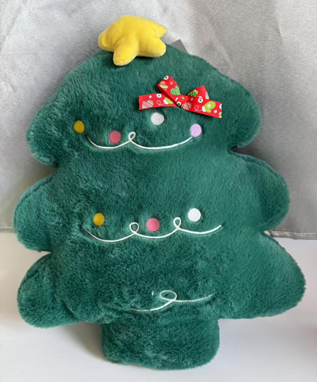 Christmas tree throw pillow
