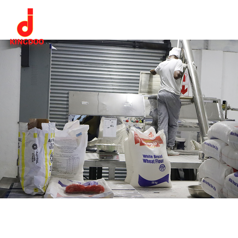 Large fried instant noodles production line