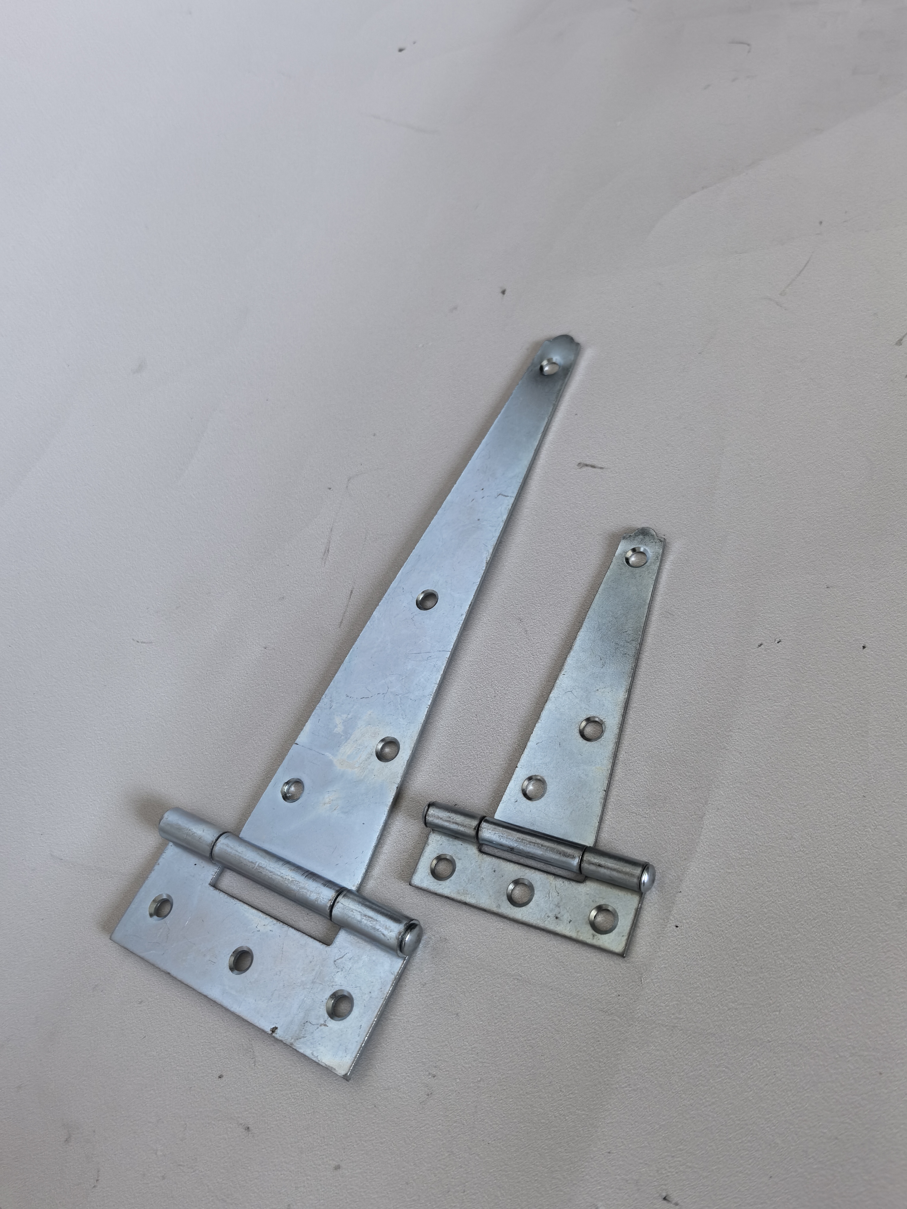 hinge