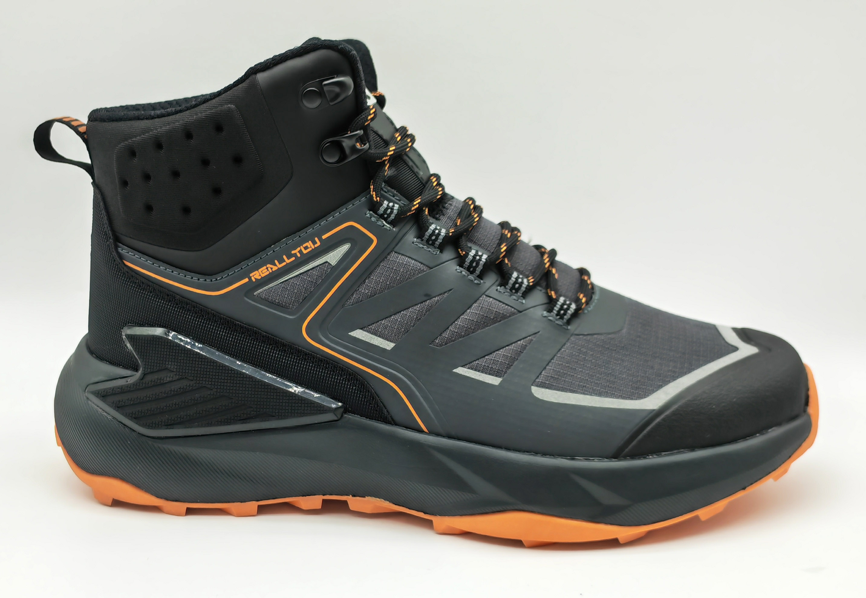 QUANZHOU REALLYOU IMPORT AND EXPORT TRADING CO.,LTD – ropa deportiva 4