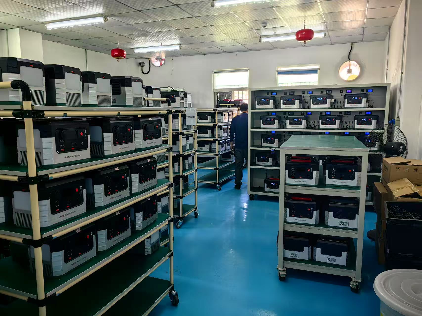 Fanzhida Technology (Shenzhen) Co., Ltd. – digital charger 3