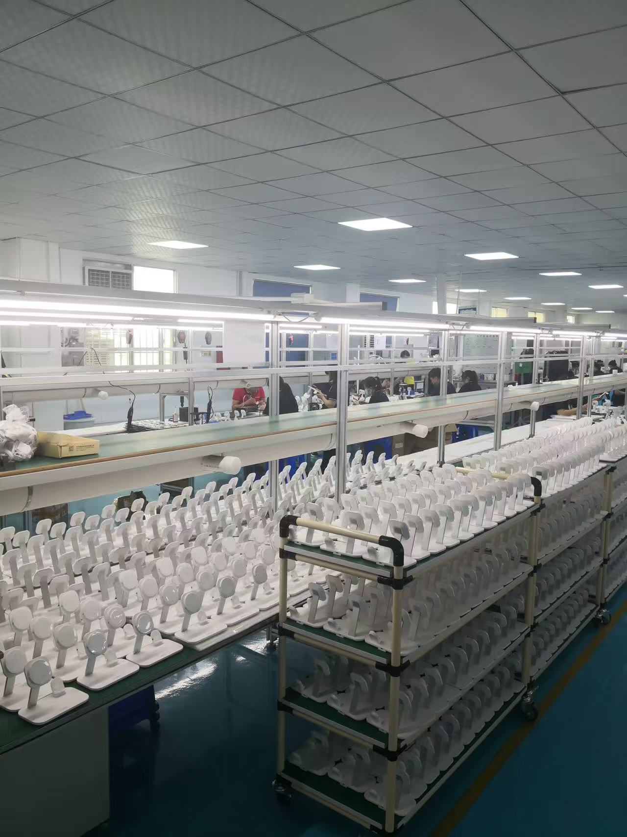 Fanzhida Technology (Shenzhen) Co., Ltd. – mobile phone charger 2