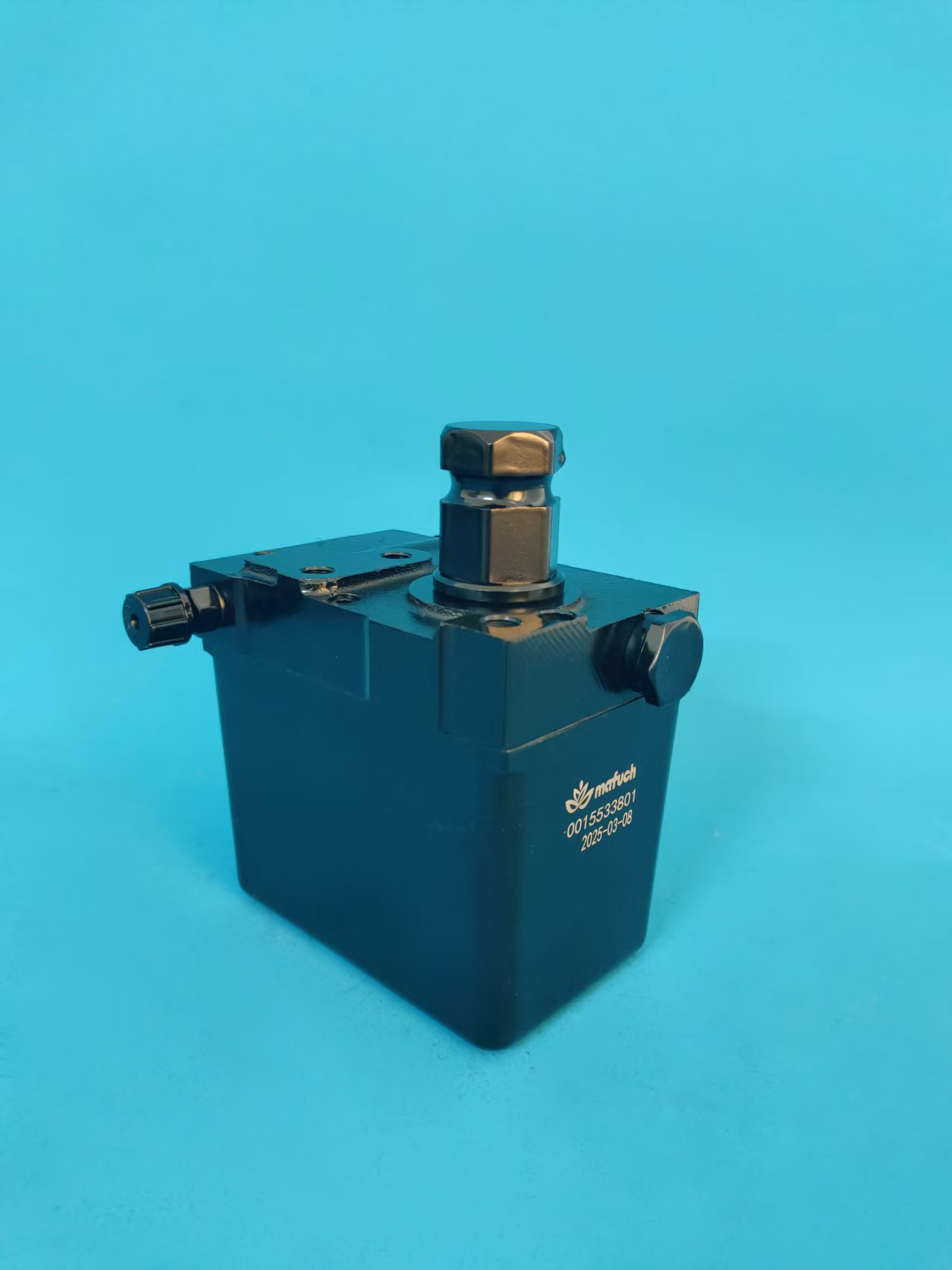 MaFu Mercedes truck pump cab hydraulic pump 0015533801 Mercedes logistics vehicle Actros fire truck
