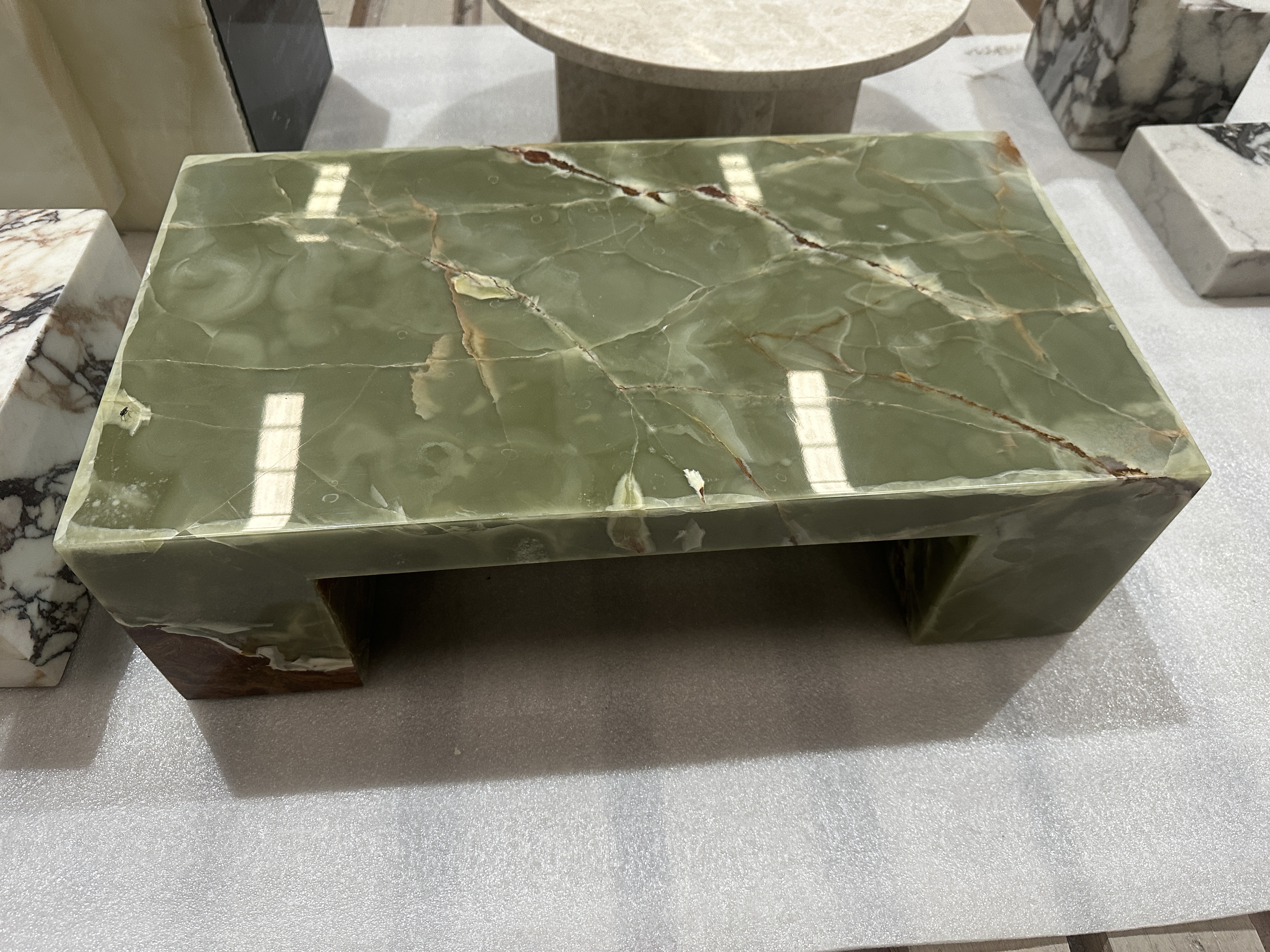 Yunfu hengyu stonee co.,ltd – Marble bench 3