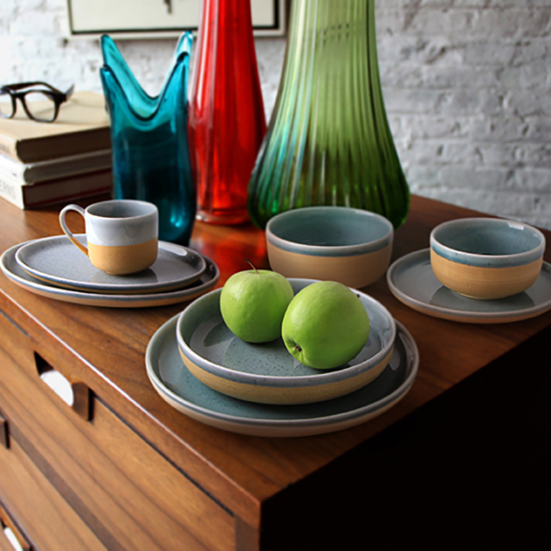 Reactive Glazed Porcelain Dinnerware