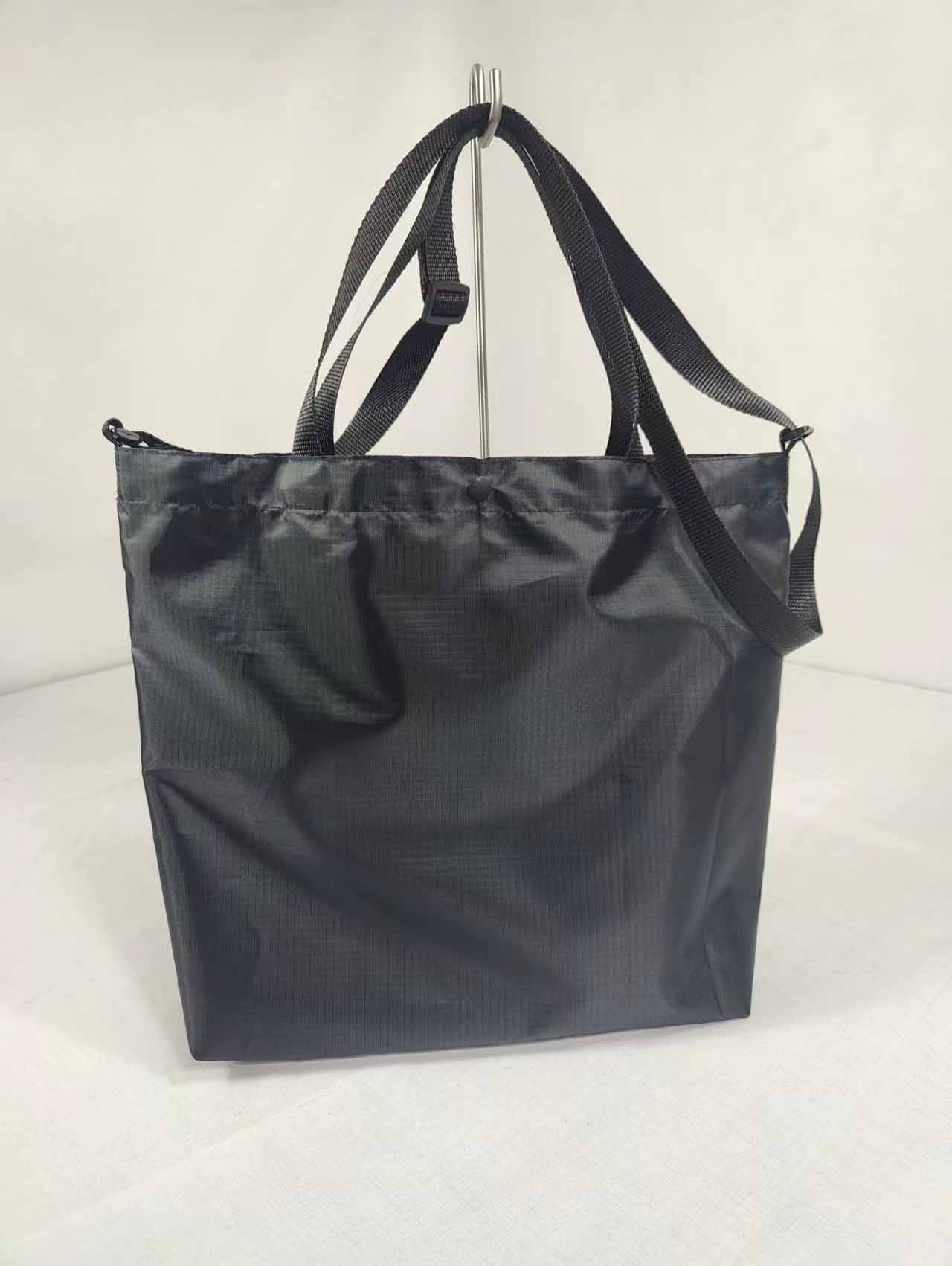 Shopping bag