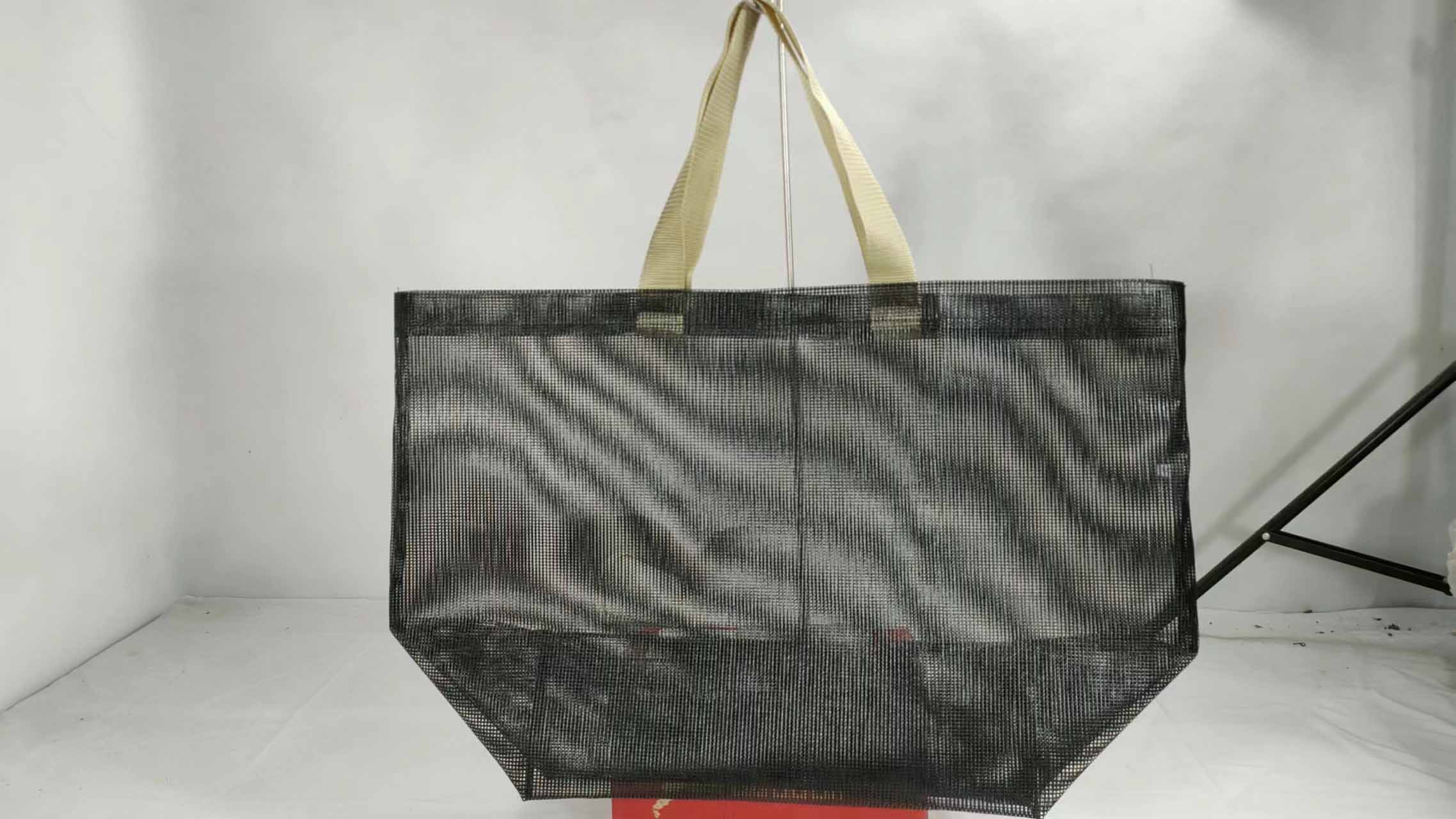 Shopping bag