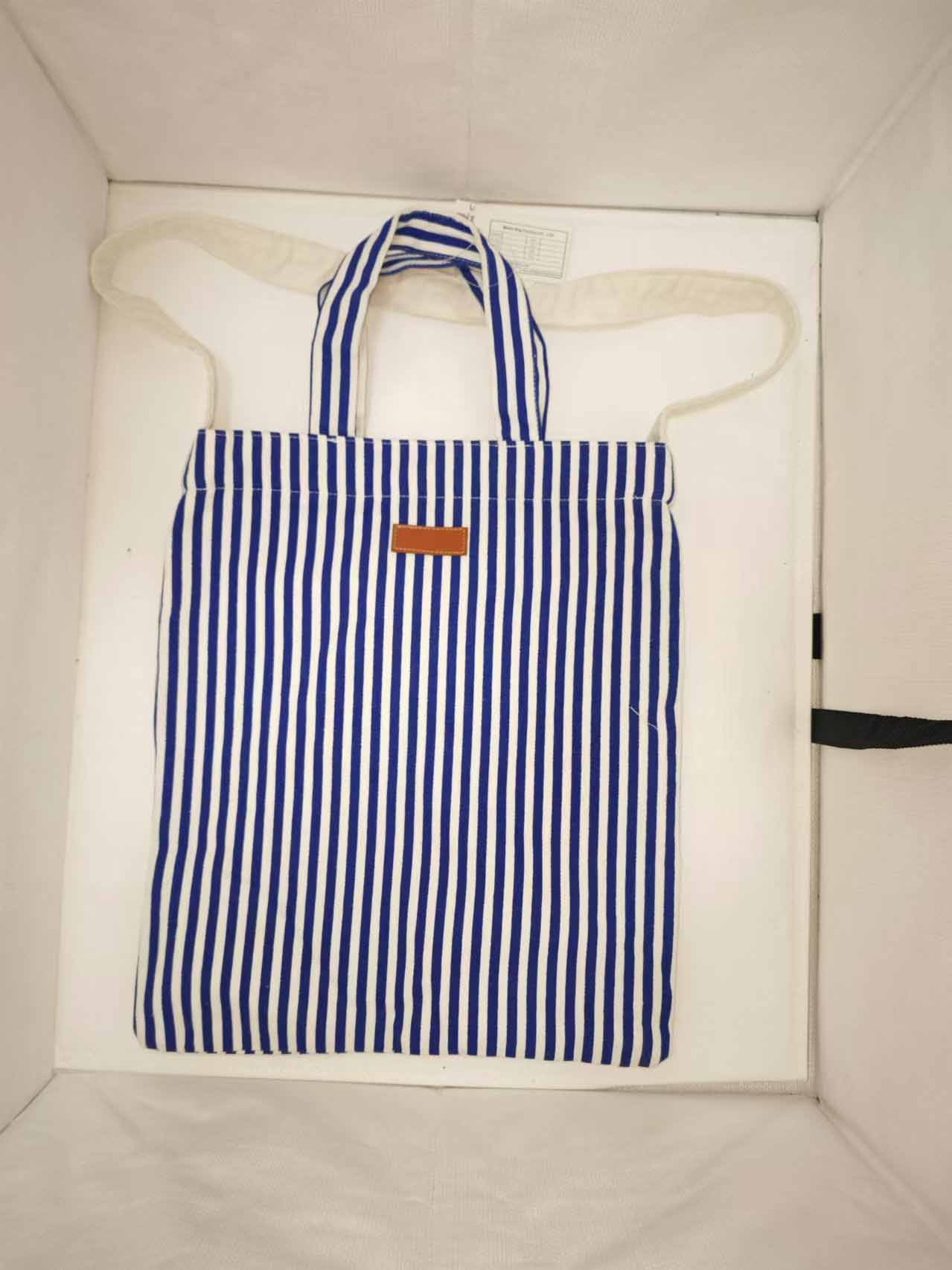 Shopping bag