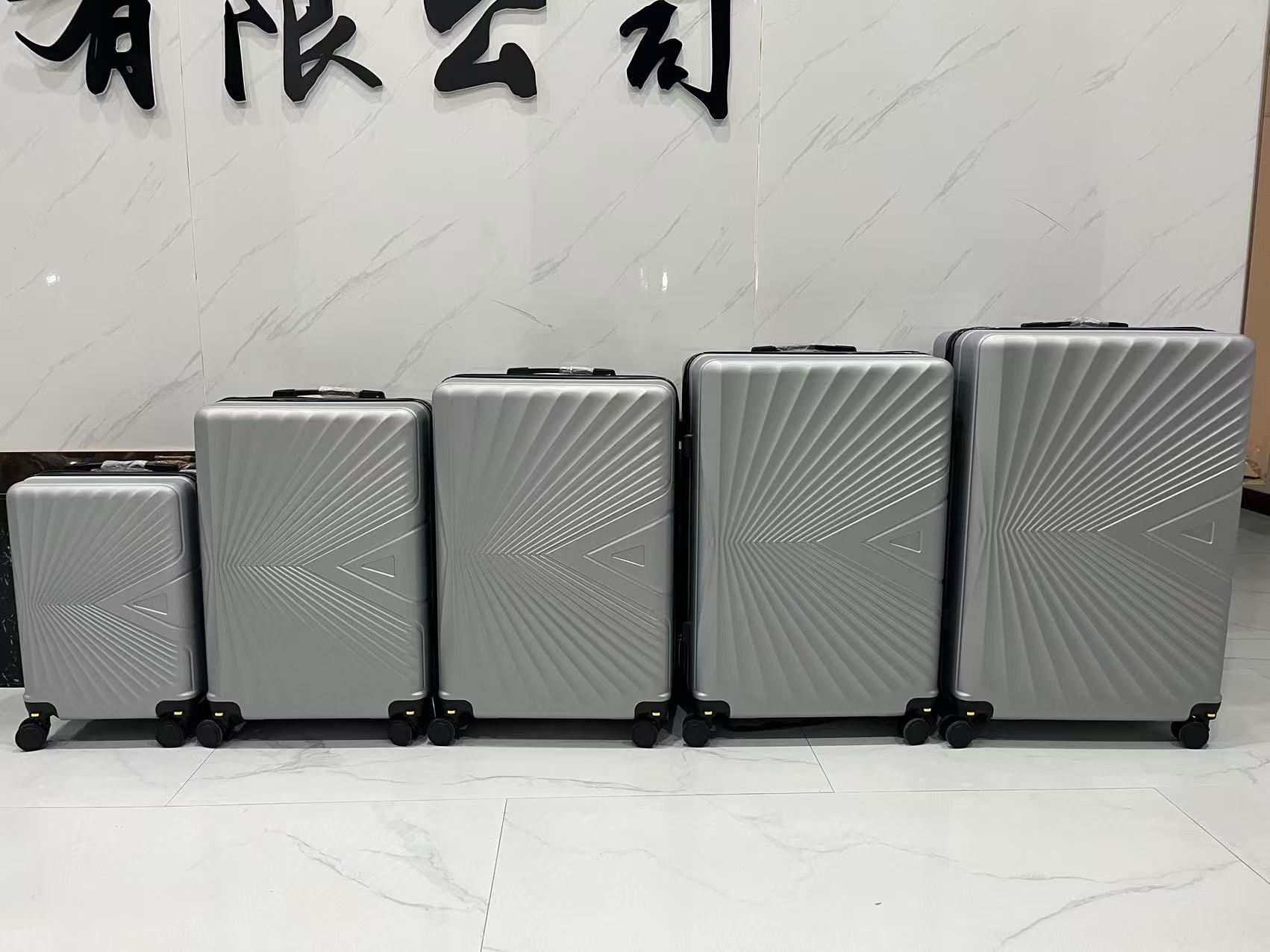 XIONGXIAN TENGBIN BAG AND LEATHER PRODUCTS CO., LTD. – zapatos de tacón 2