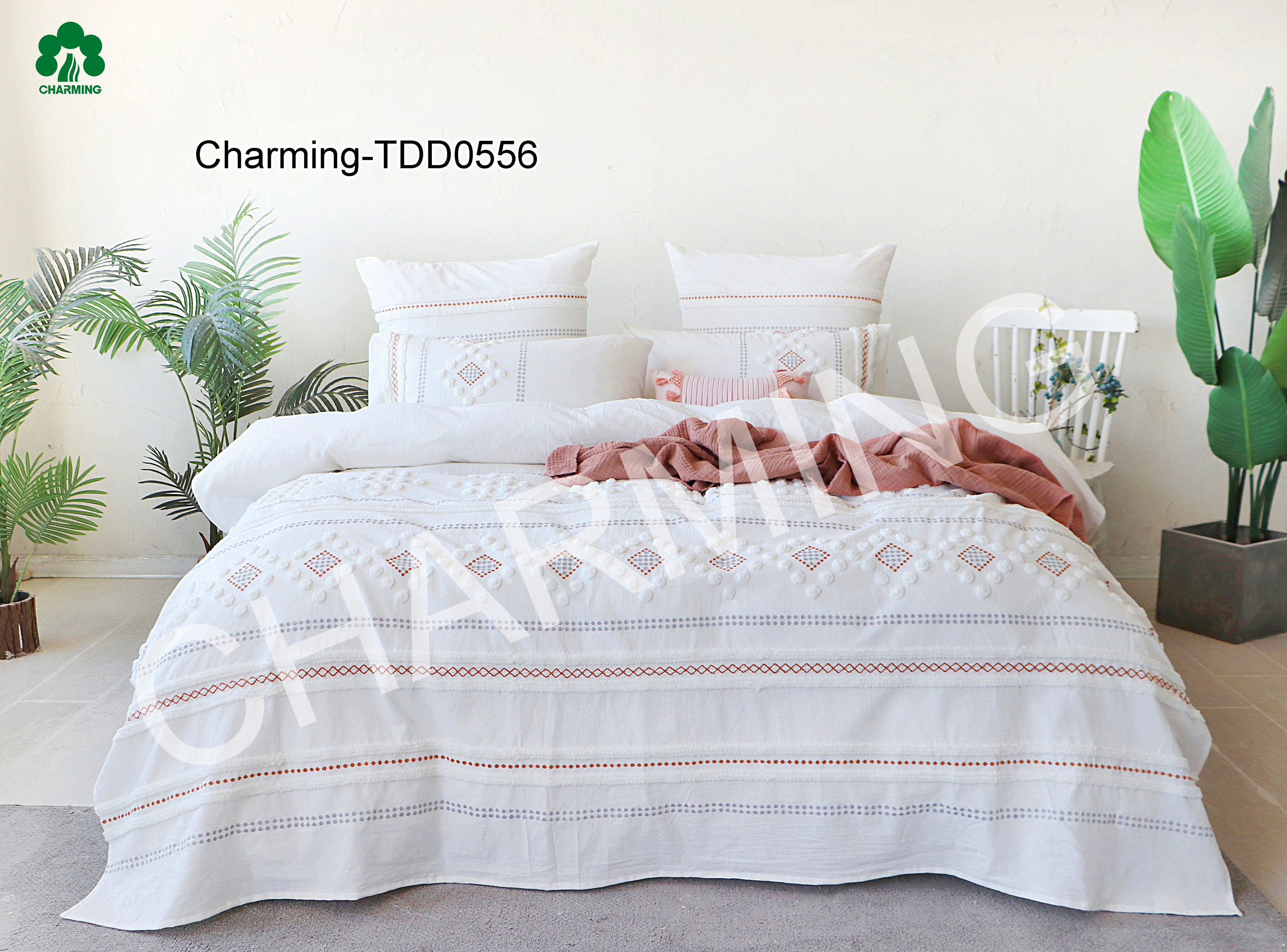TDD0556 Embroidery bed set