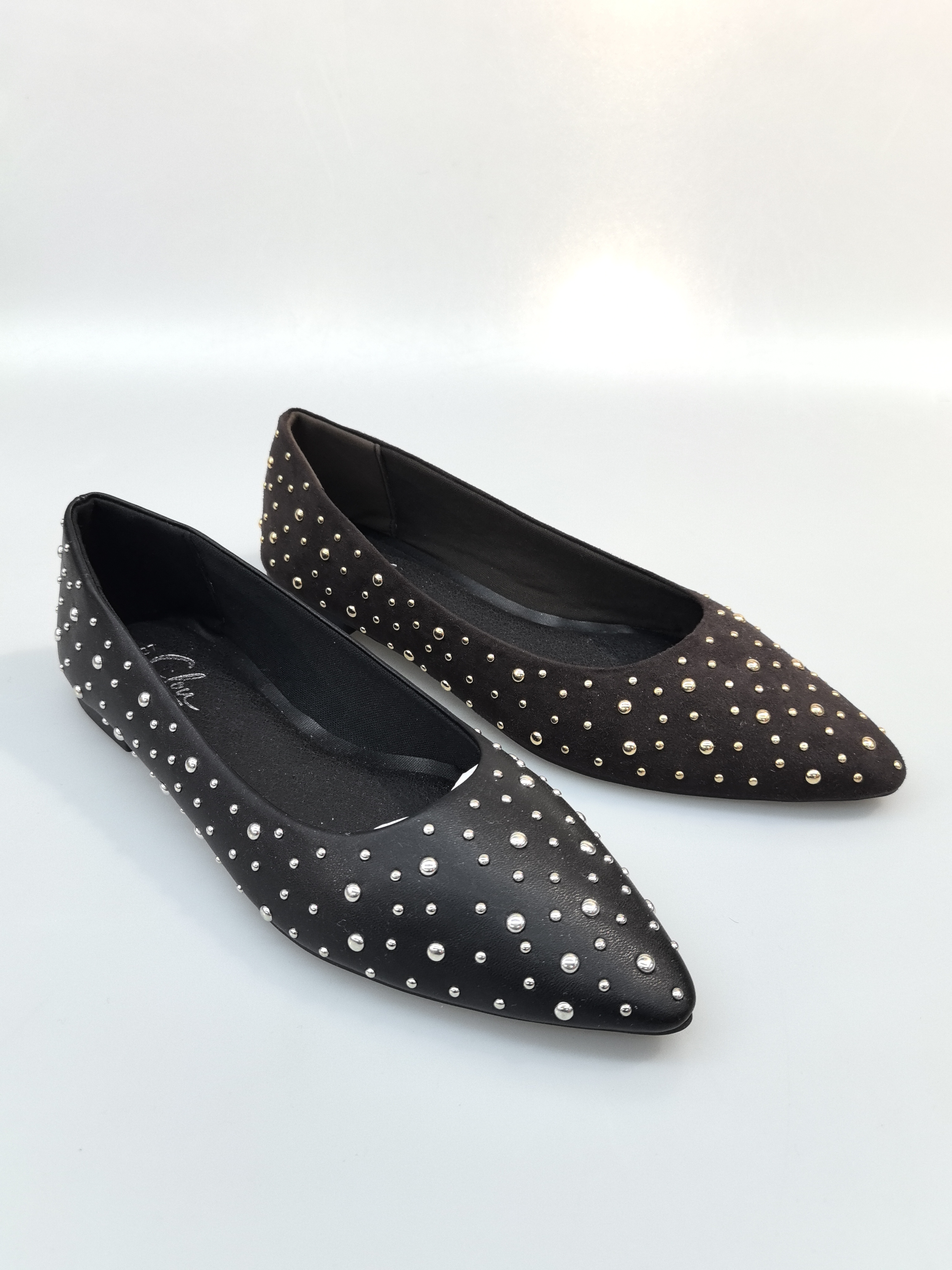 Women's rhinestone pointy flats