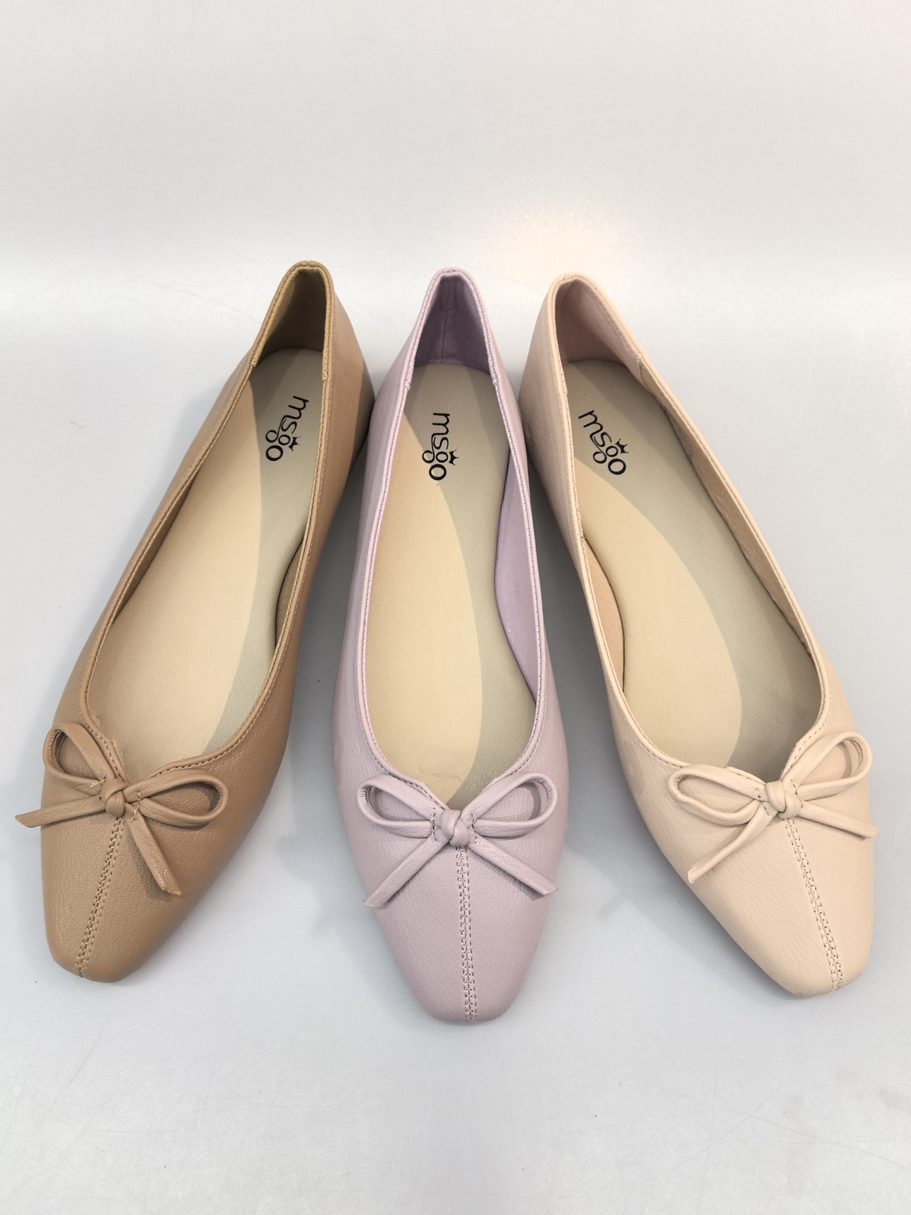 Women's top cowhide shoes