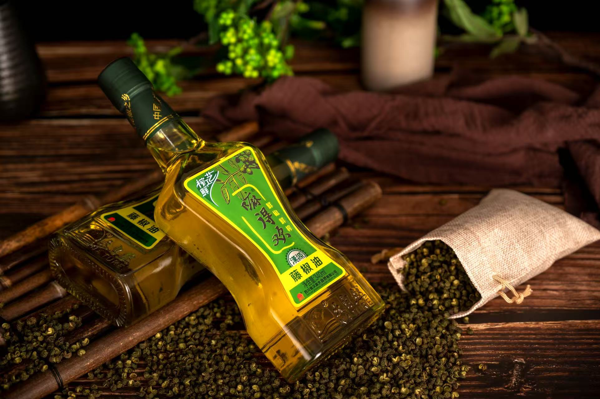 Medhuan Green Sichuan Pepper oil 340ml