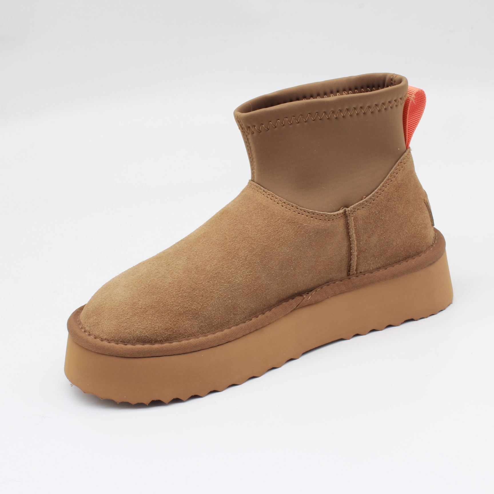 Snow boots
