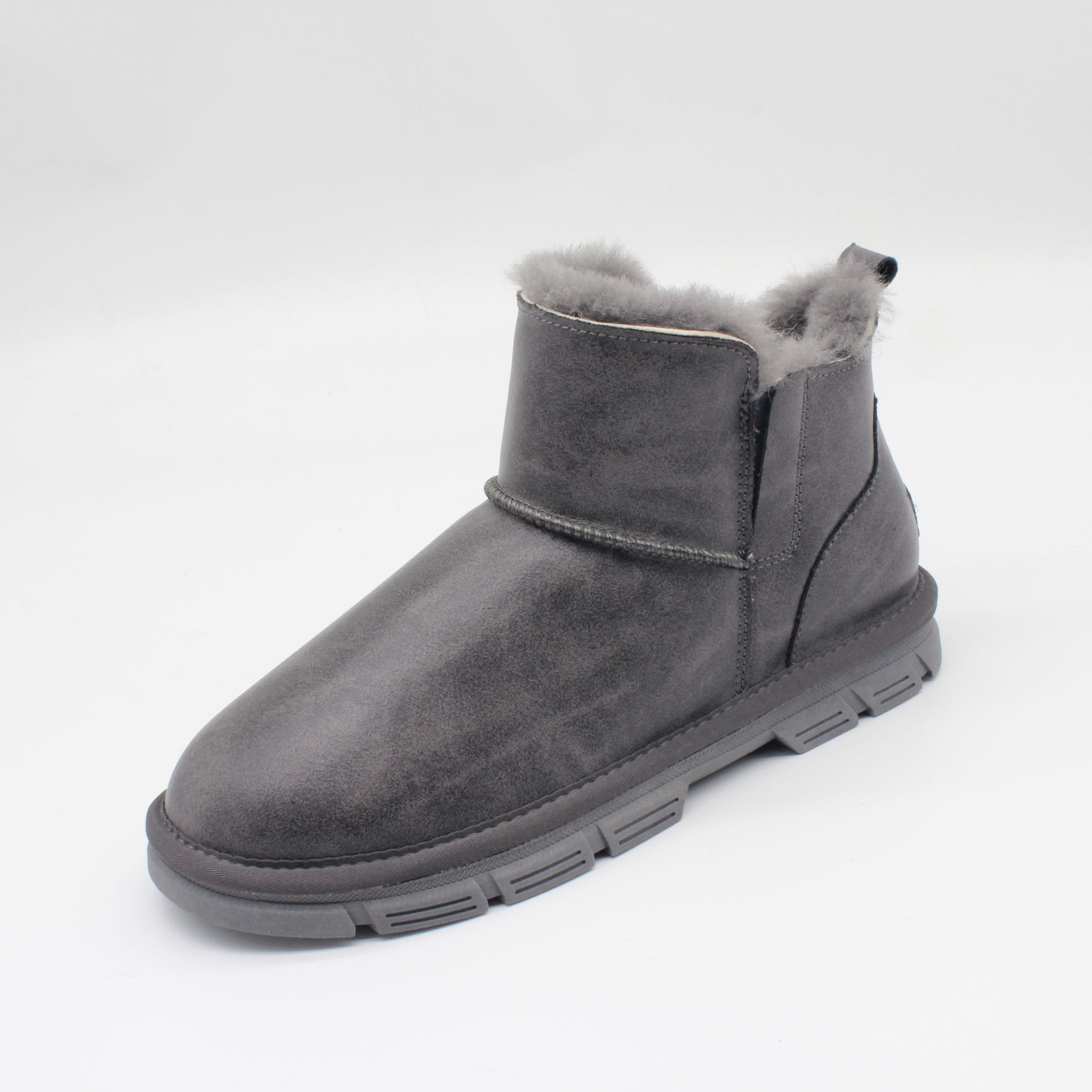 Snow boots
