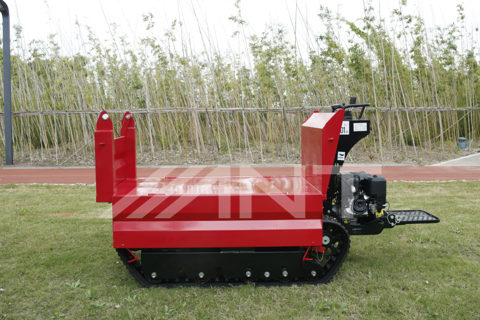 ANT gasoline type piston pump system tracked dumper suitable for mud walking mini dumper
