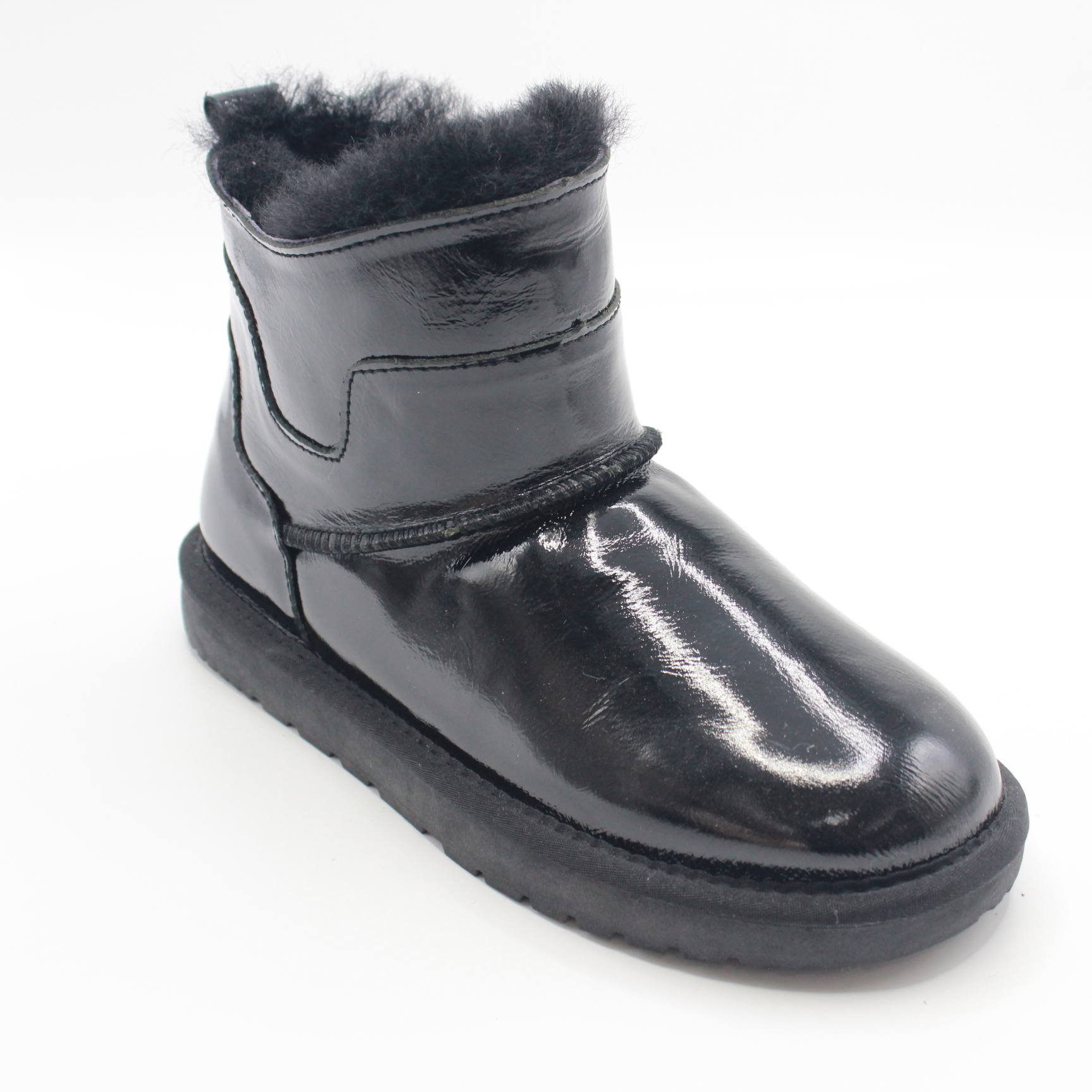 Snow boots