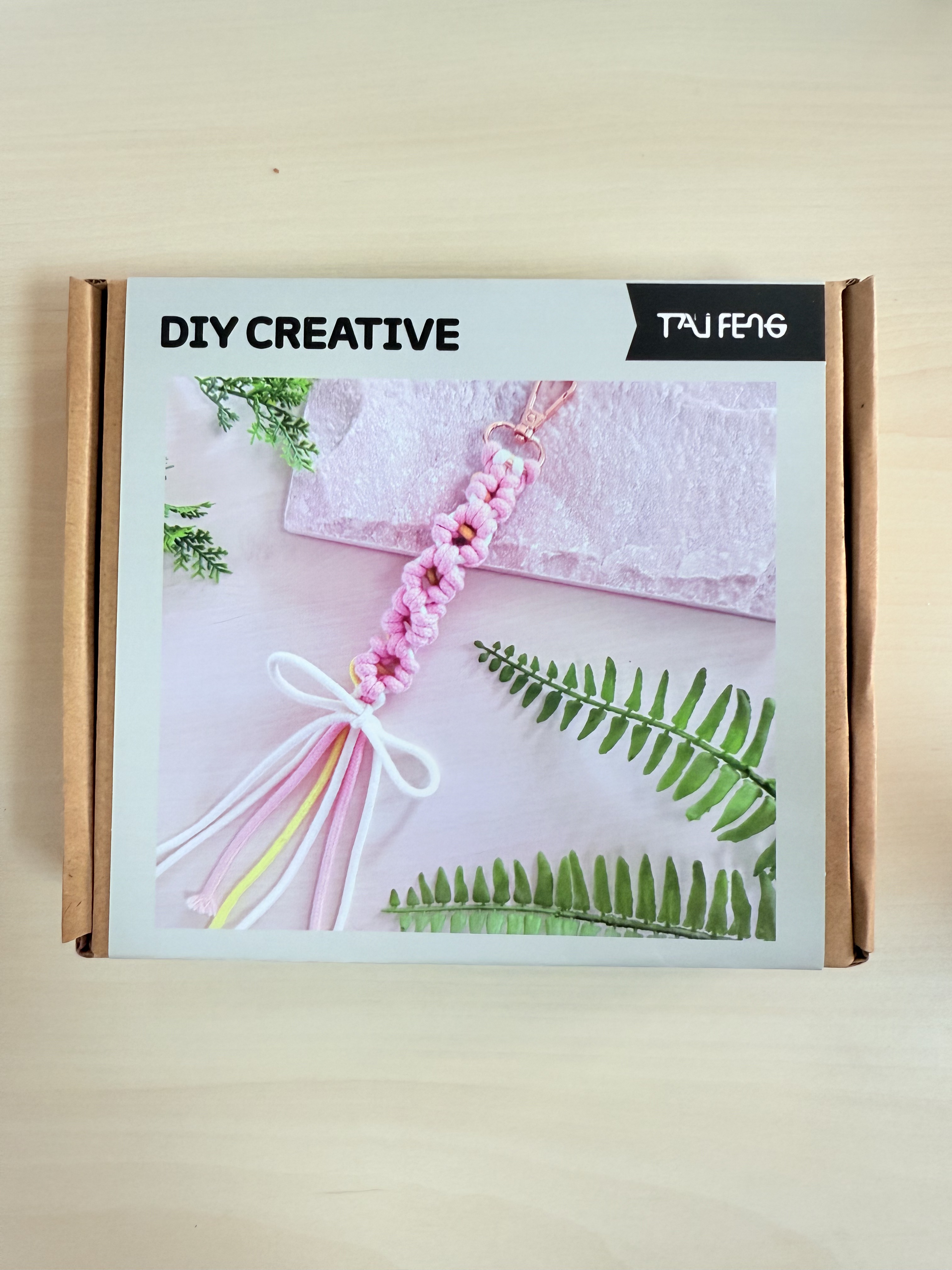 DIY string creative with key chain, key chain， ornaments with key chain
