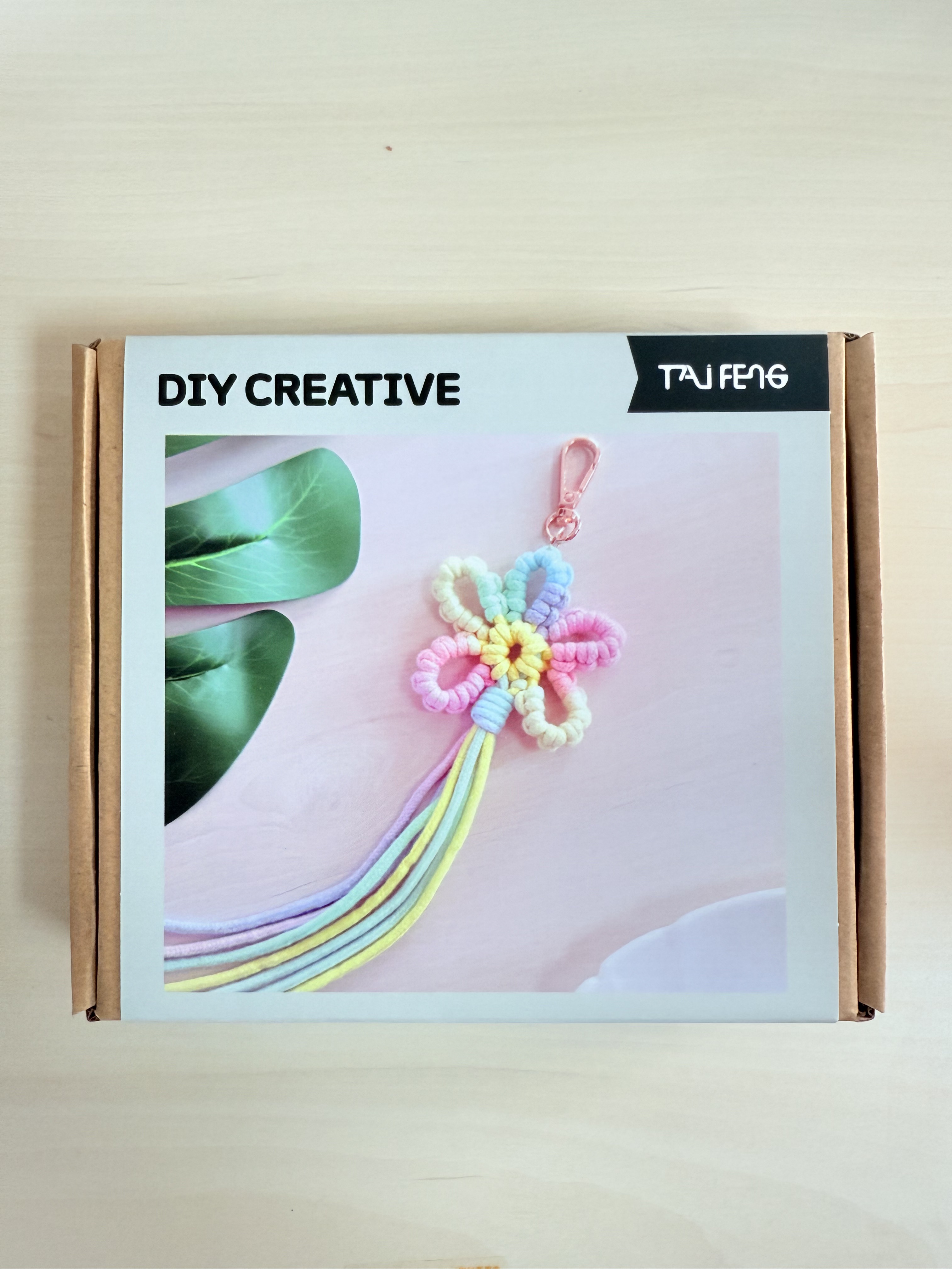 DIY string creative with key chain, key chain， ornaments with key chain
