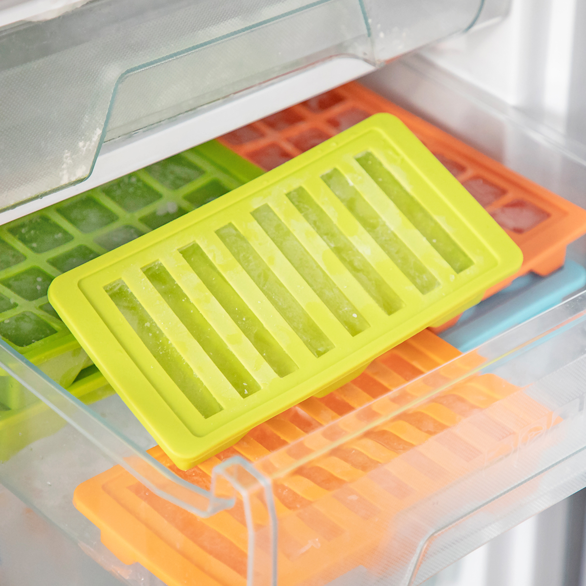Eight-compartment two-color straight ice cube trays