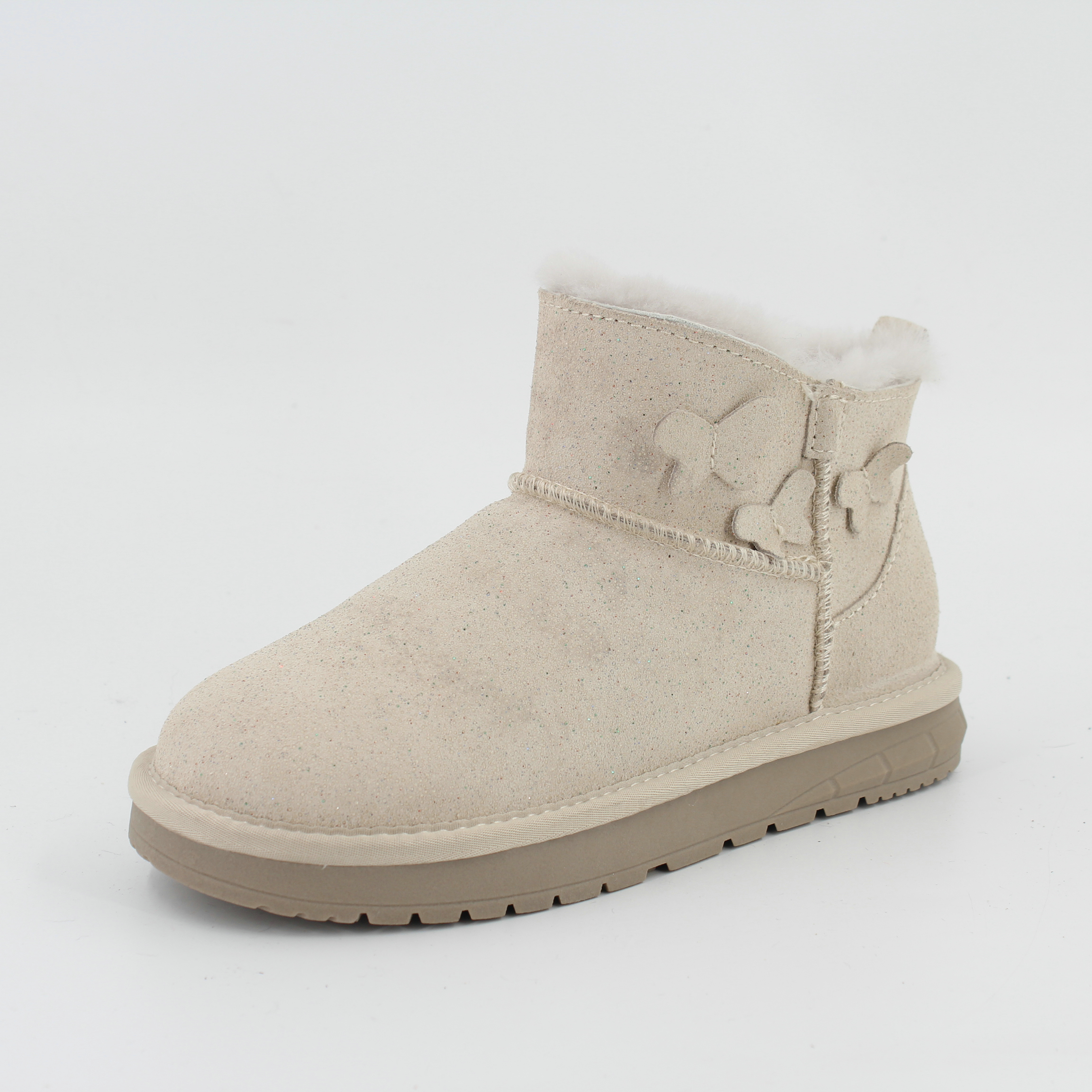 Snow boots
