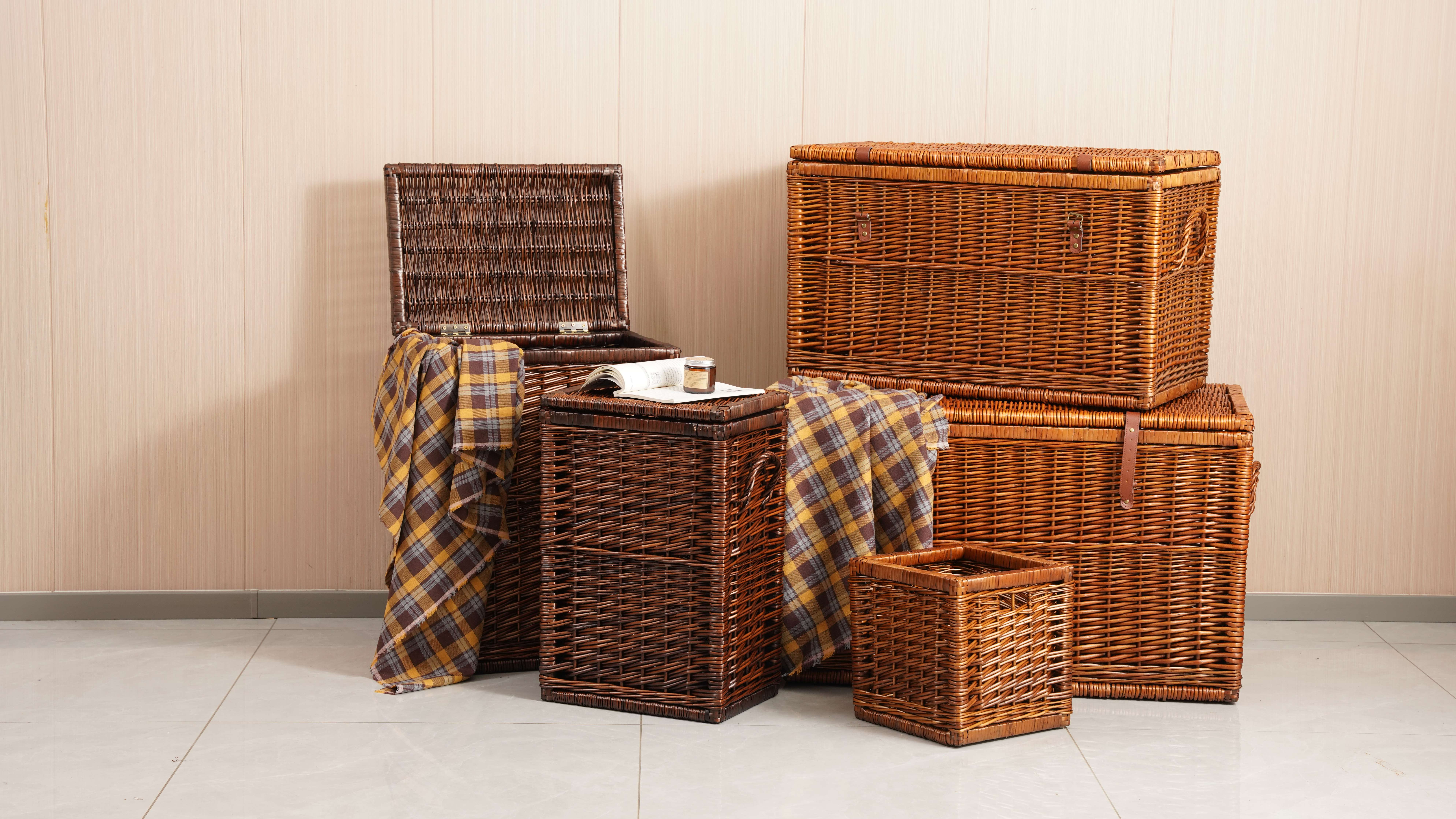 JY Willow Laundry Basket
