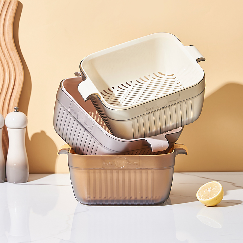 Square draining basket