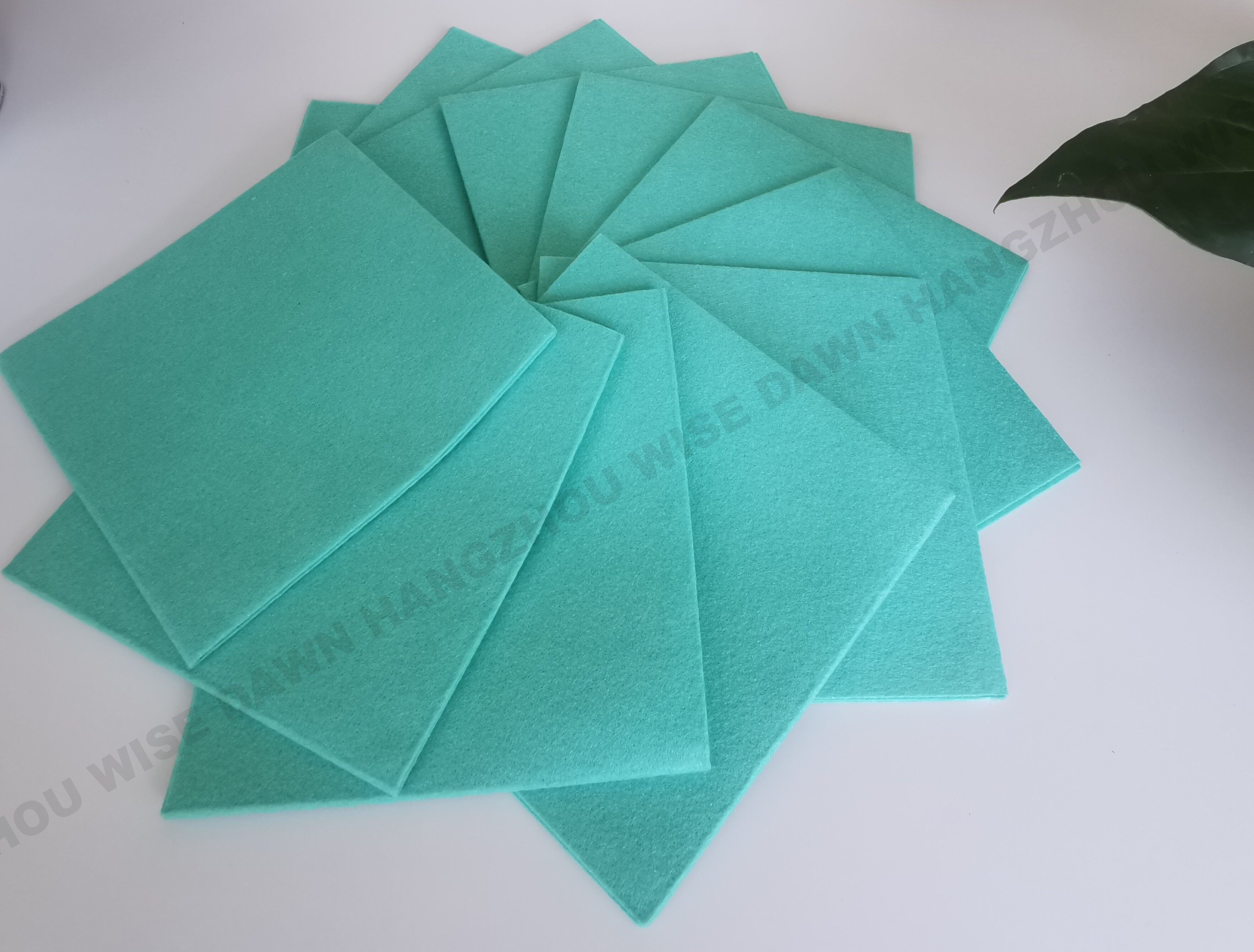 Dish Towels for Kitchen Dish Cloths Non-Woven Cloths, Eco-Friendly Reusable Cleaning DishCloths