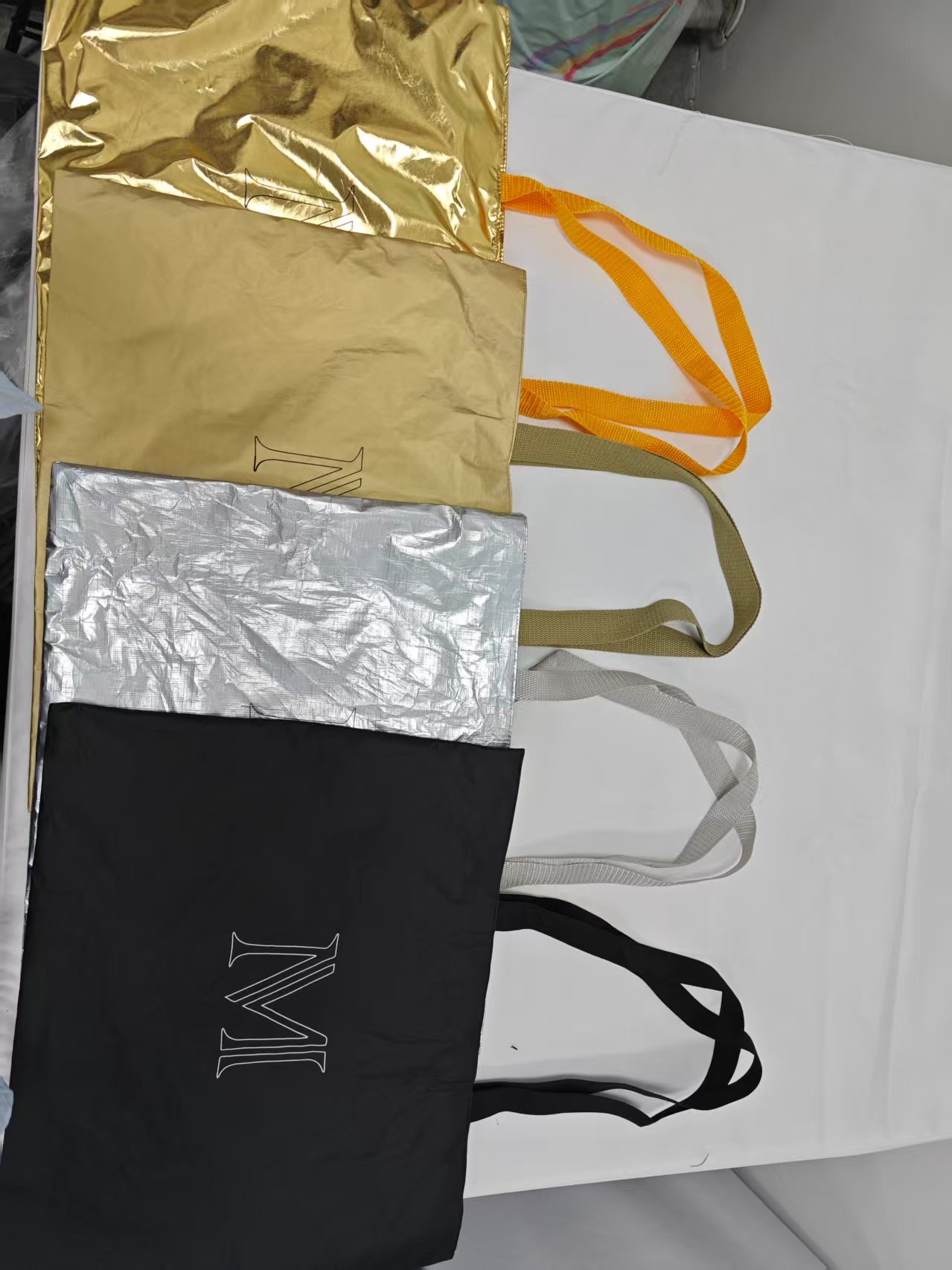 Shopping bag