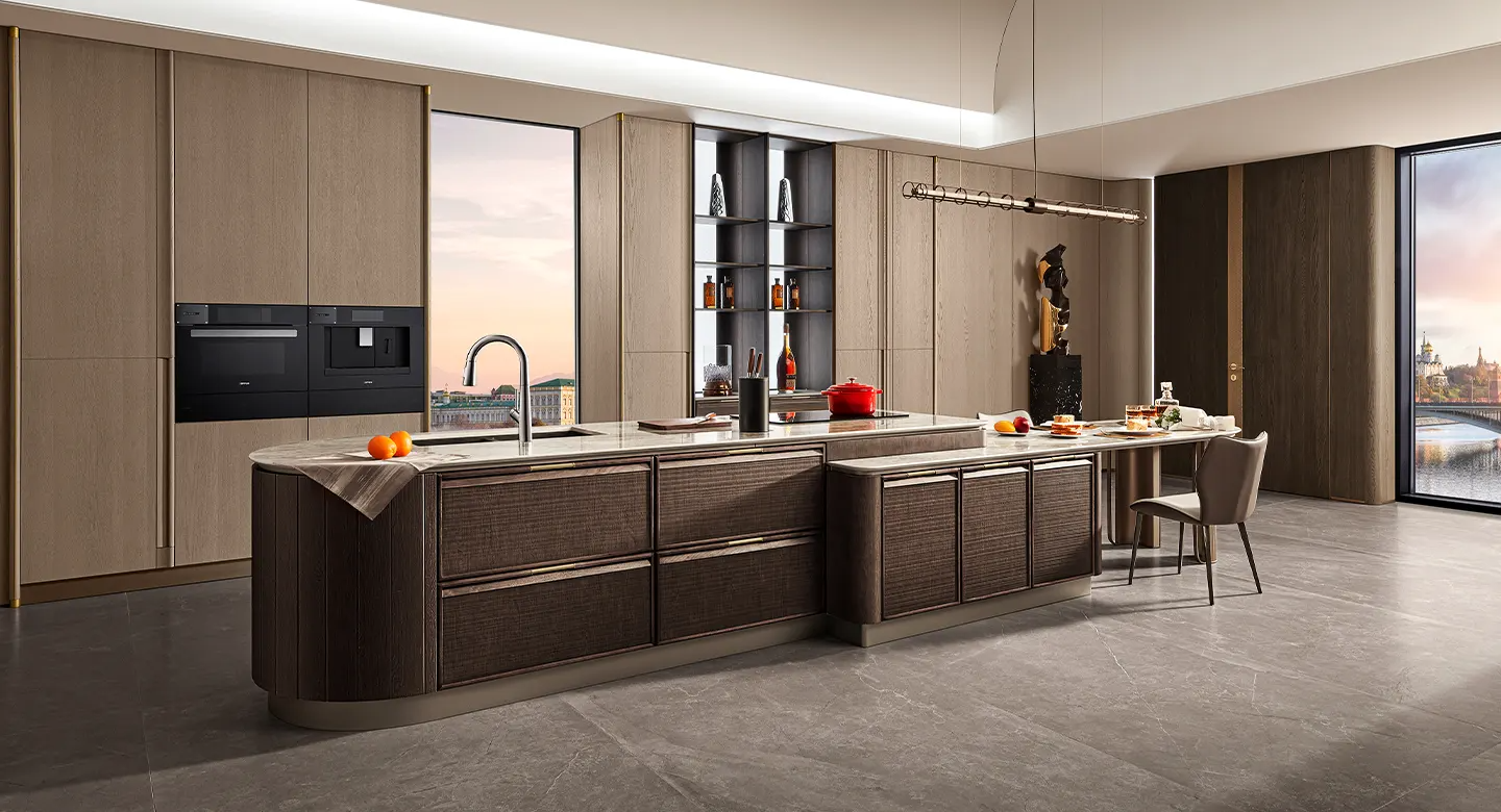Italian Custom Wood Kitchen Cabinets with Island