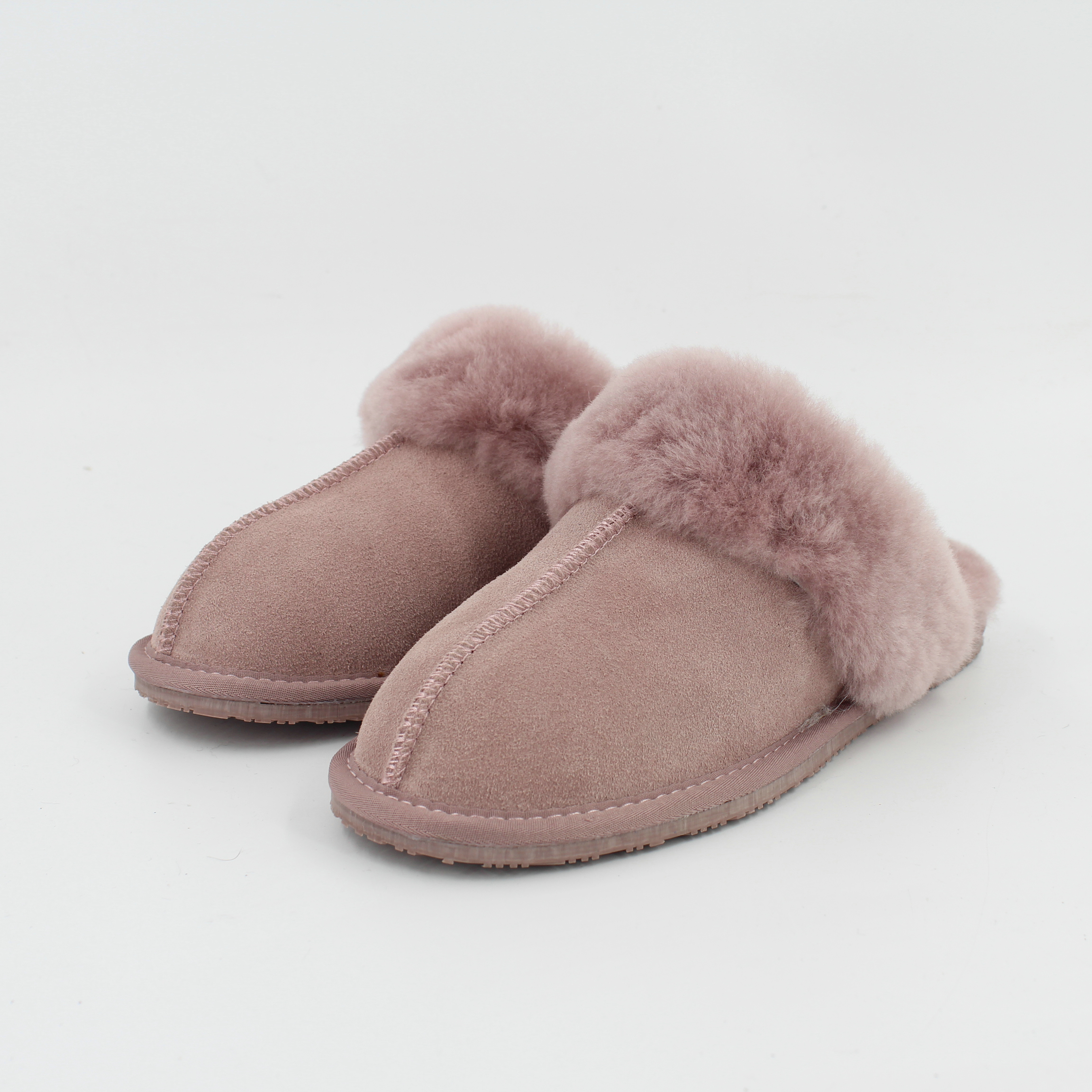 Snow boots