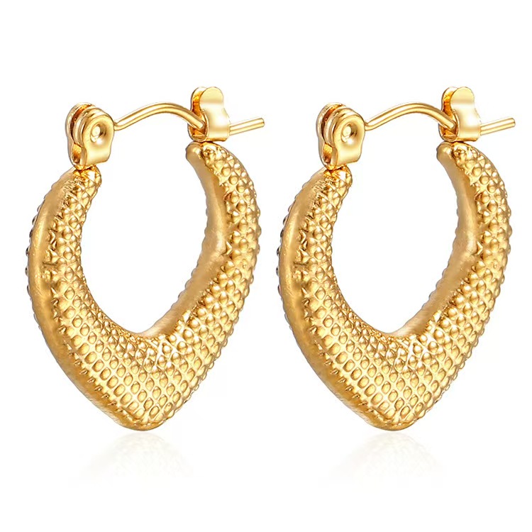 Stainless steel three-dimensional heart-shaped ear buckle earrings