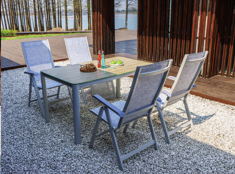 72846 / 3322040 Dining Set