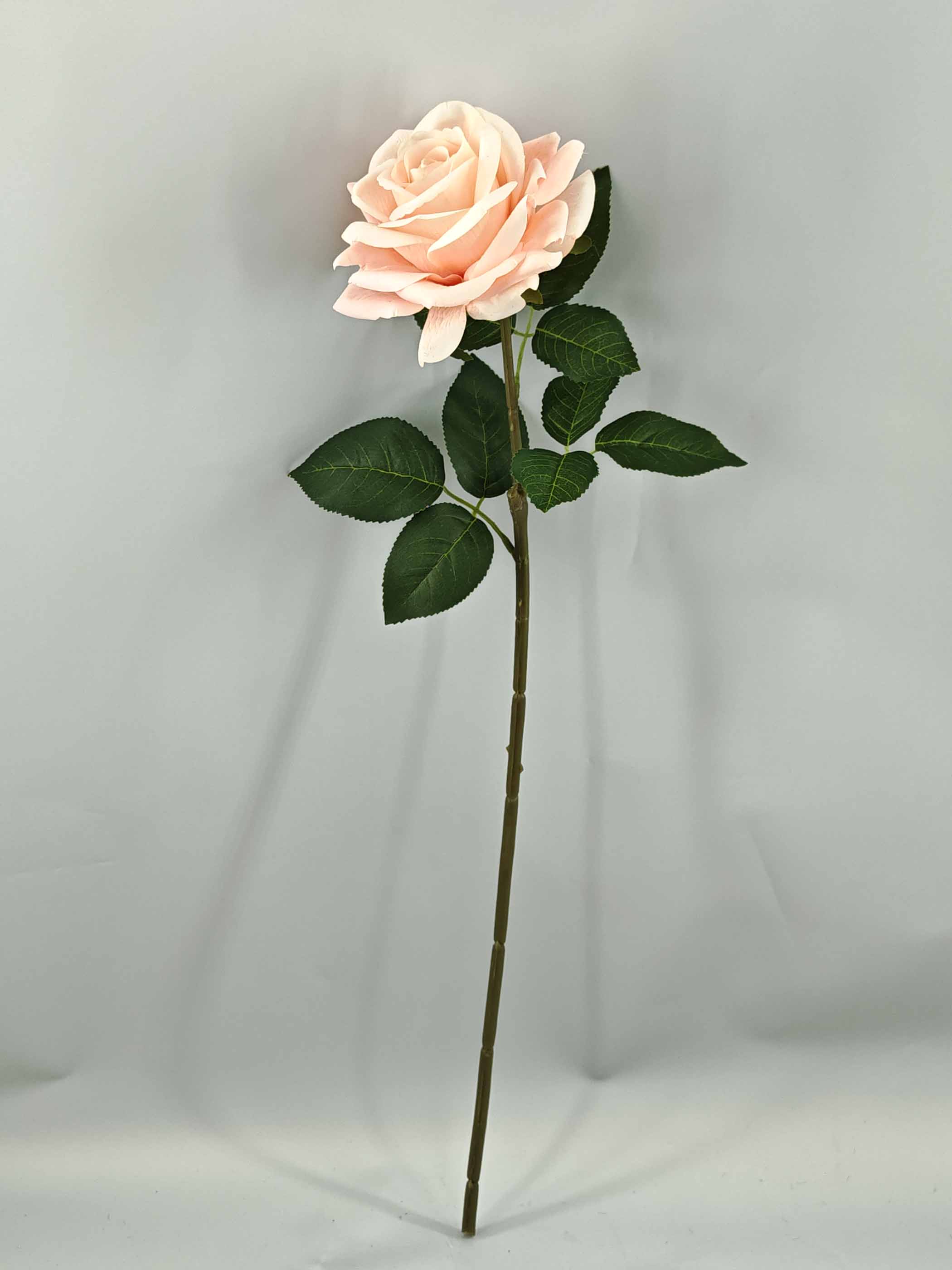 Medium size rose with a touch-Artificial plant home decorations