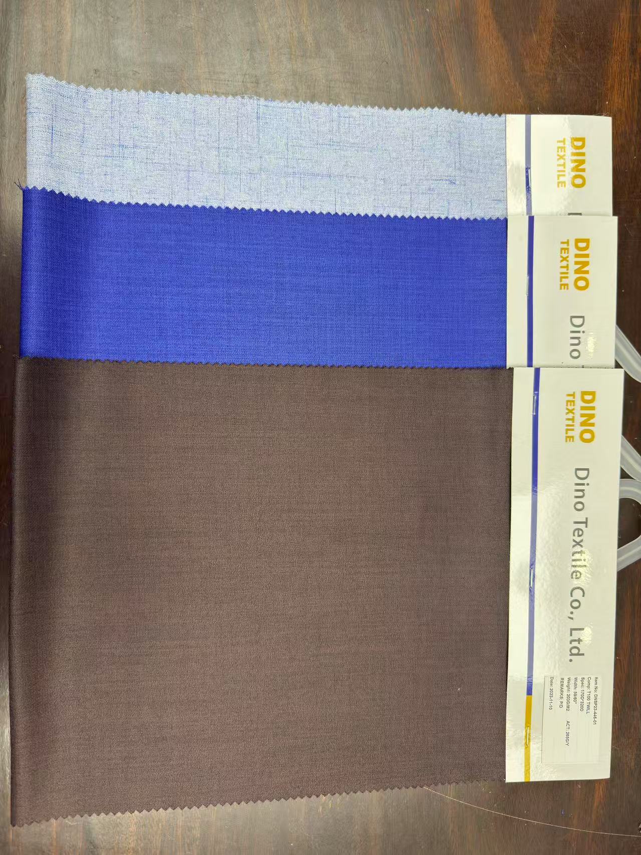 DINO TEXTILE CO.,LTD – vestido de noche 3